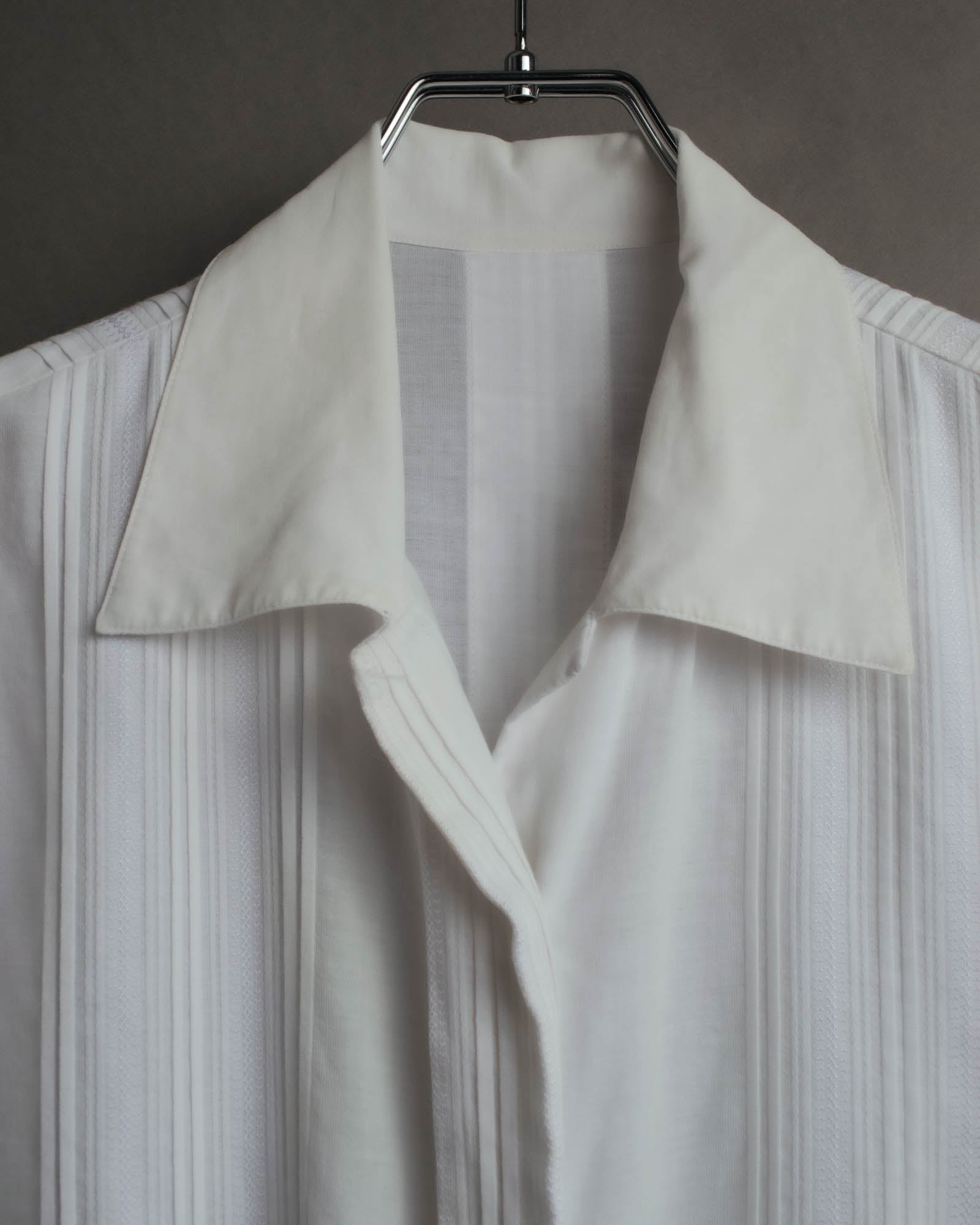 -SPECIAL- “Christian Dior” 90’s-00’s pleated bib dress shirt