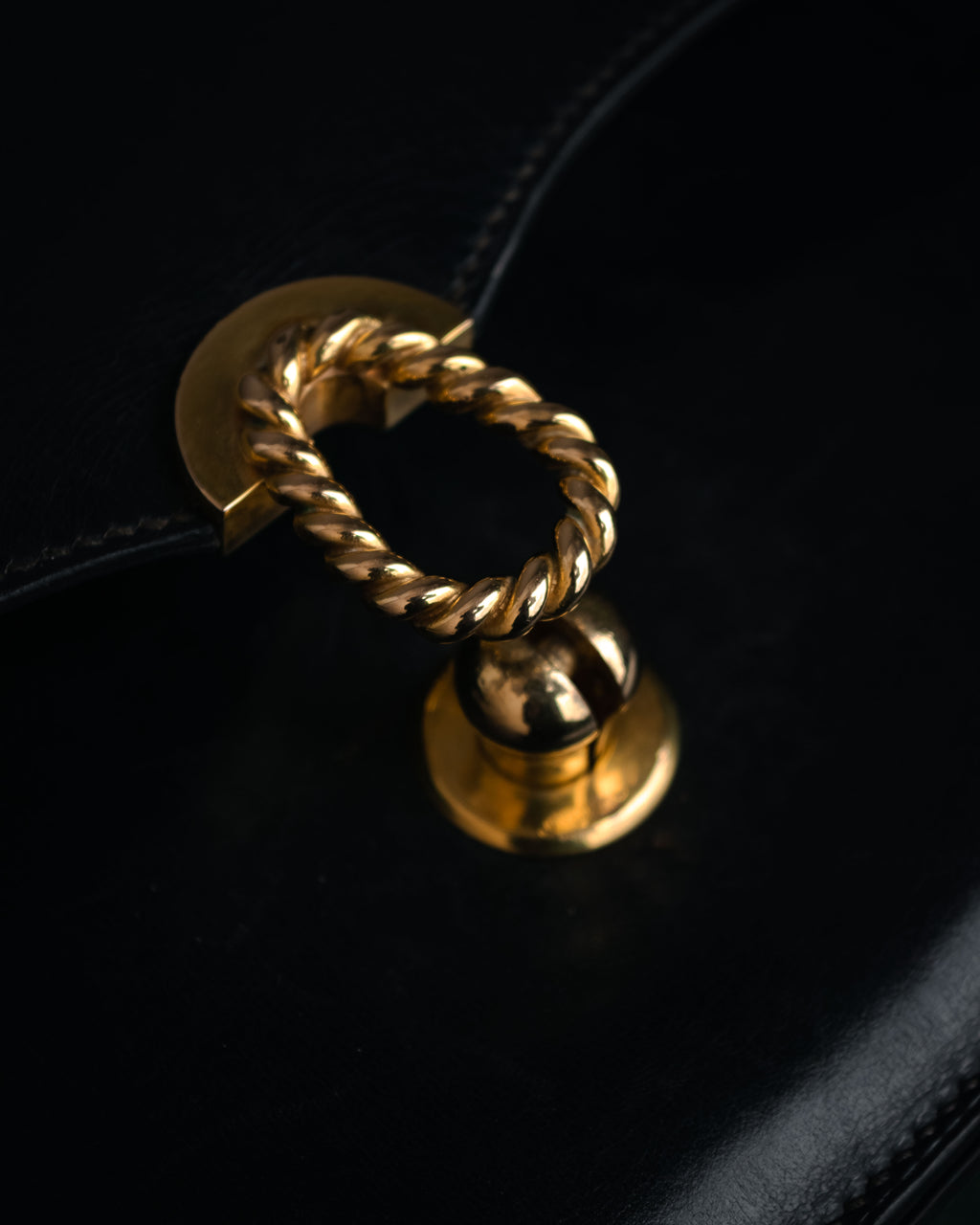 –SPECIAL– “HERMES” 50’s-60’s Escale box calf top handle bag