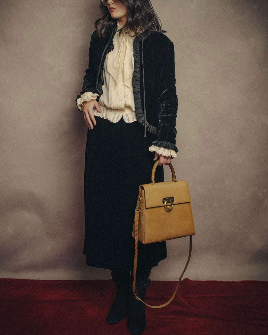 -SPECIAL- “Salvatore Ferragamo” 90’s lizard leather gancini 2way flap bag