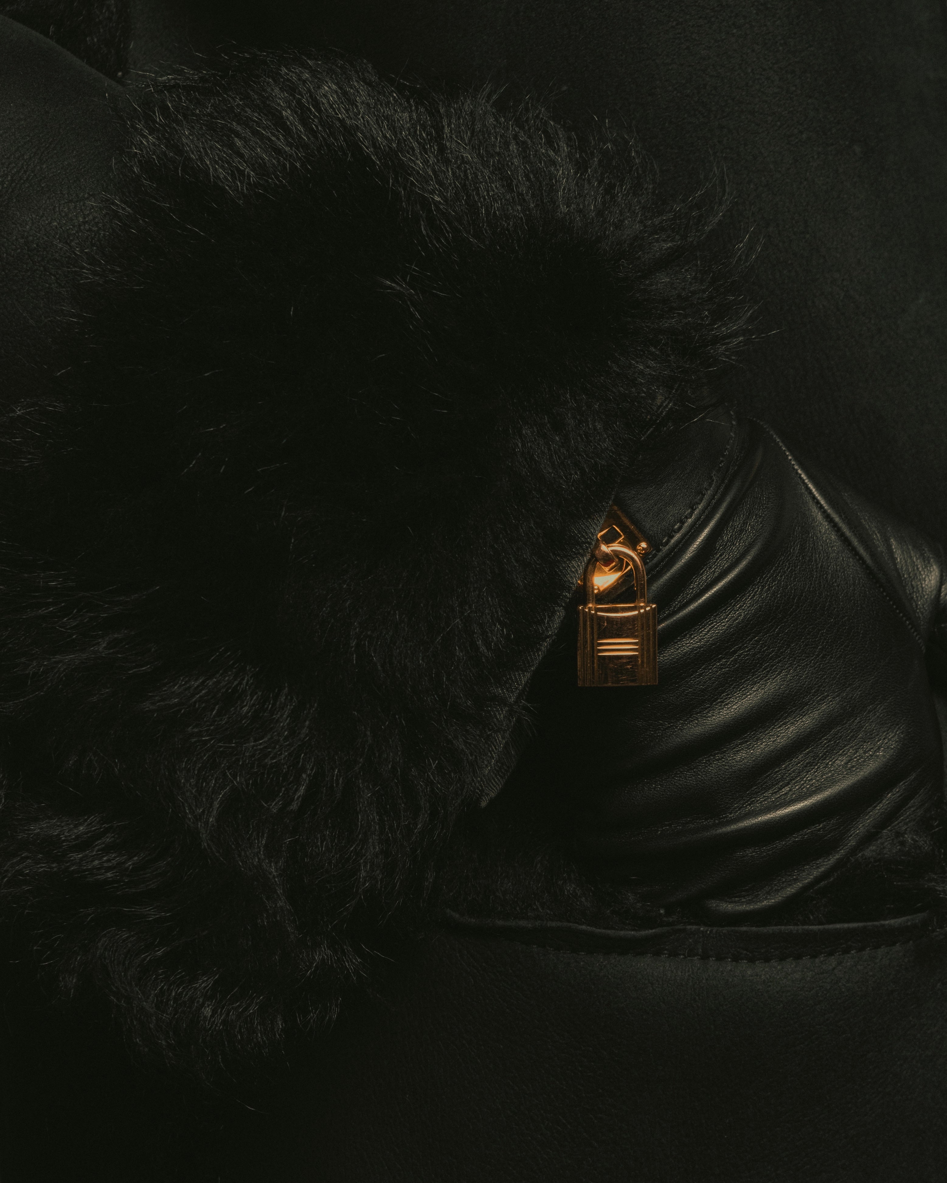 -SPECIAL- "GUCCI" 90's-00's Leather combination fur long coat