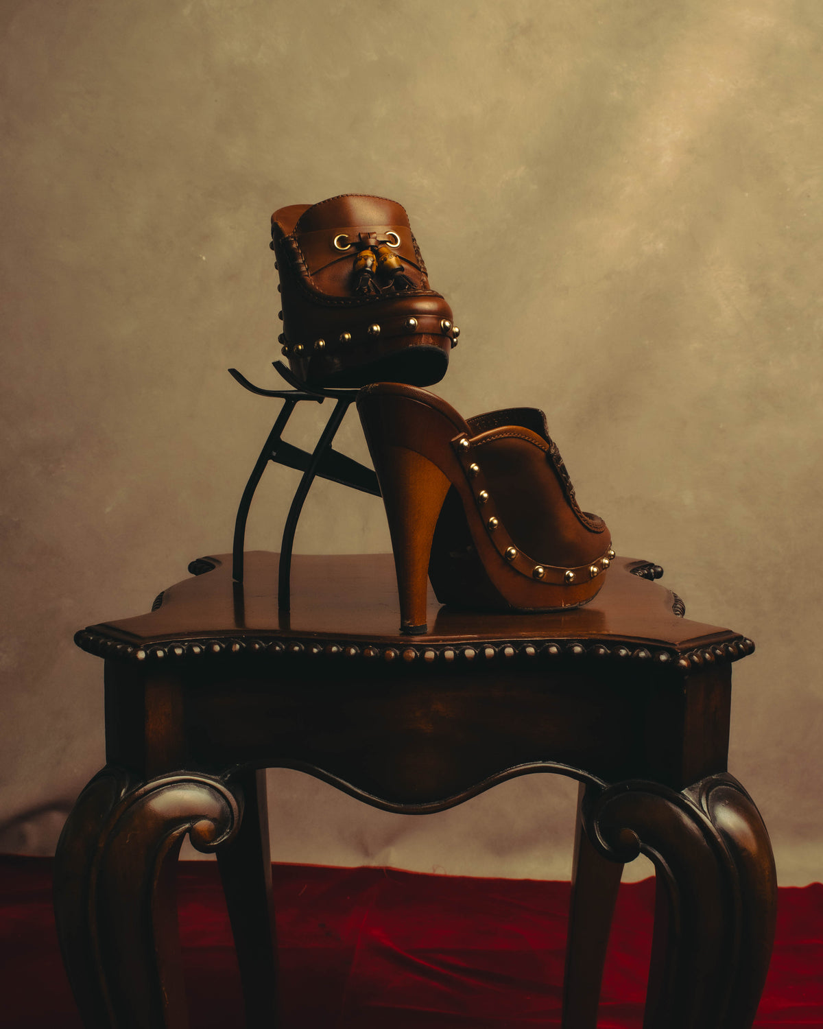 “GUCCI” 00’s Bamboo tassel studded platform mules