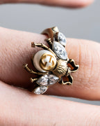 "GUCCI" Bee motif interlocking G ring