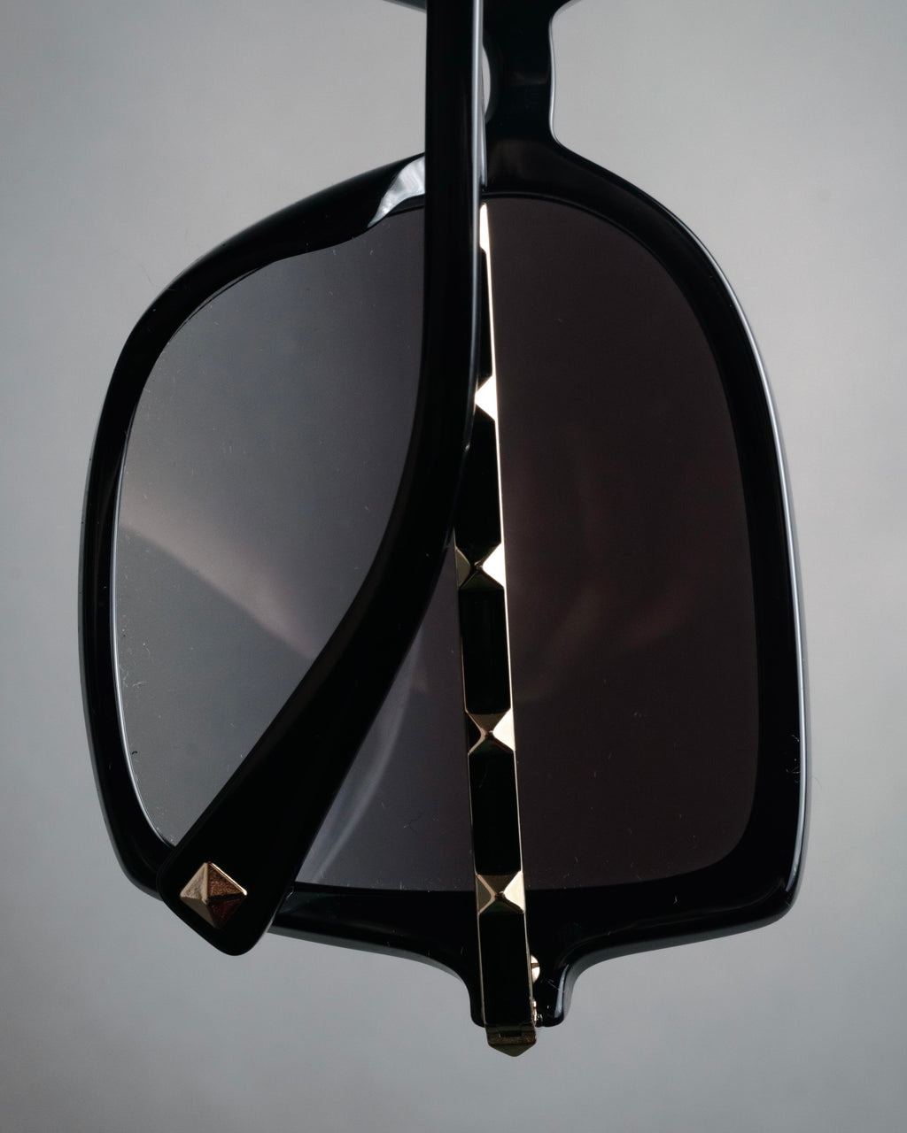 “VALENTINO” 2017’s-2022’s Rockstud sunglasses