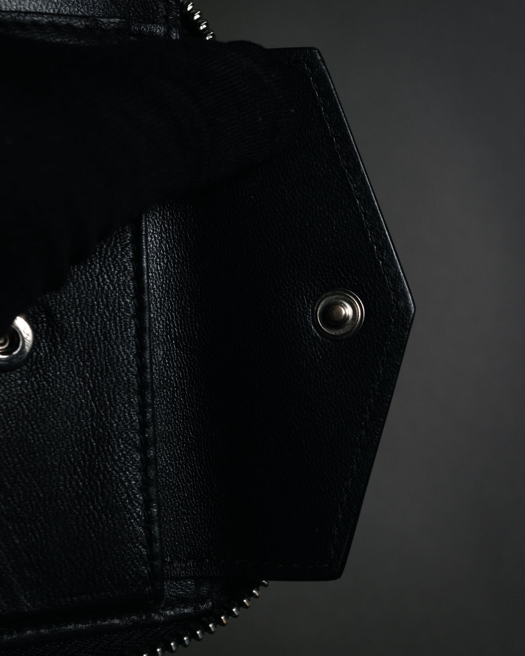 "Maison Margiela" 2020SS tabi sole patch zip wallet