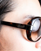 "GUCCI"Butterfly frame gradient lens sunglasses