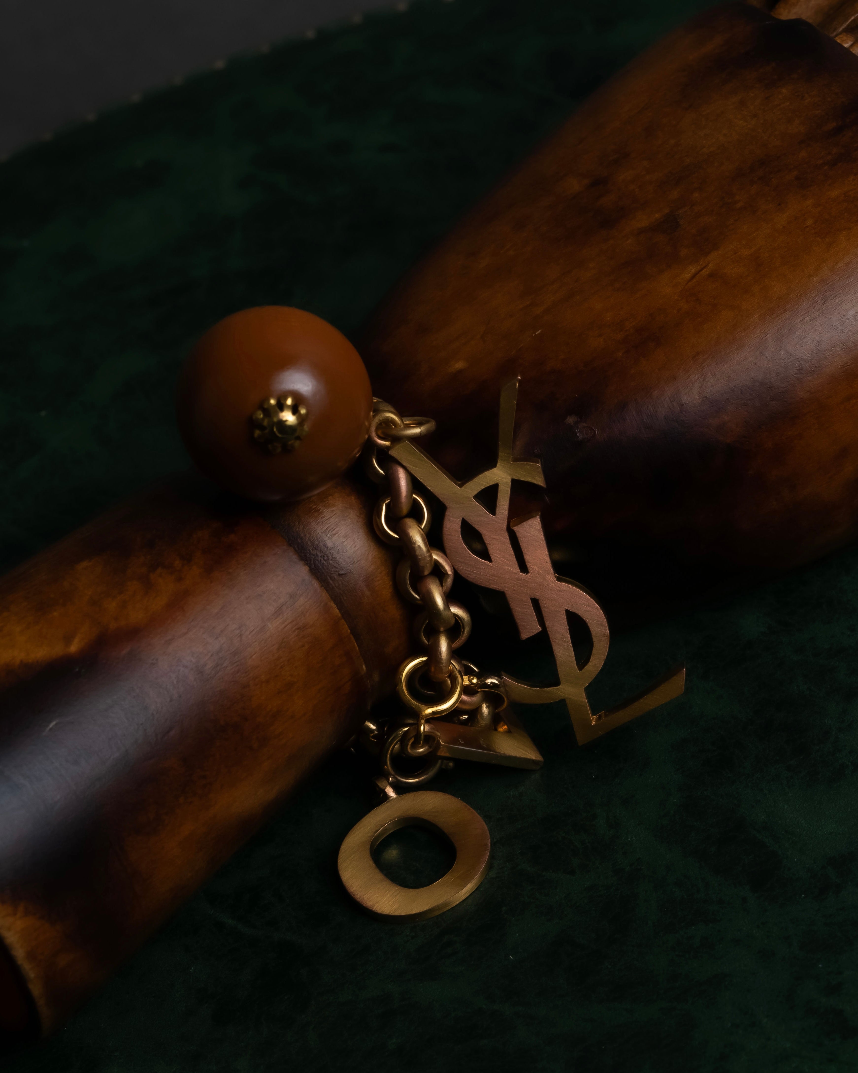 "YVES SAINT LAURENT" LOVE typography &amp; Cassandra motif design bracelet