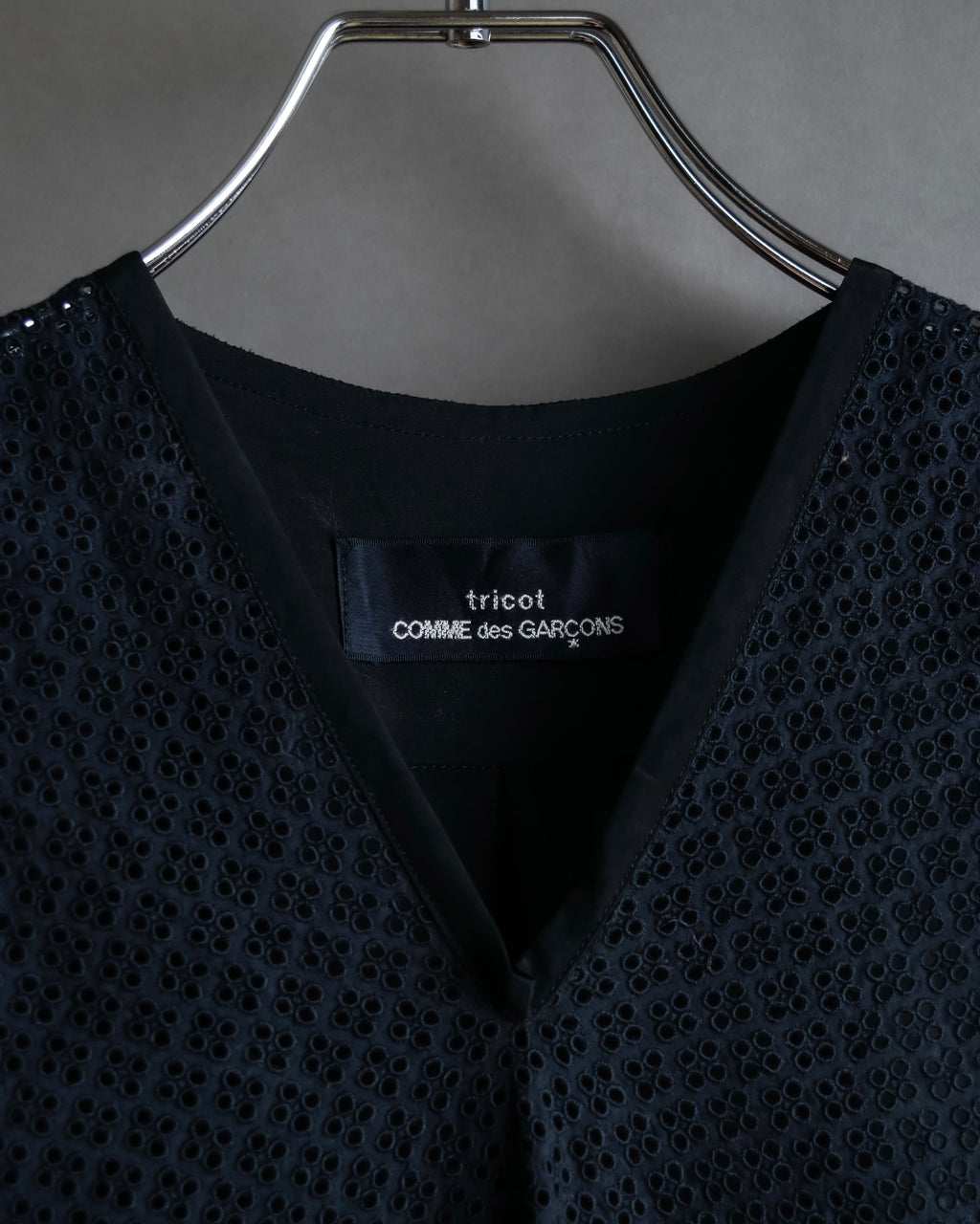 "tricot COMME des GARCONS" 96SS eyelet lace design patterned fabric switching vest