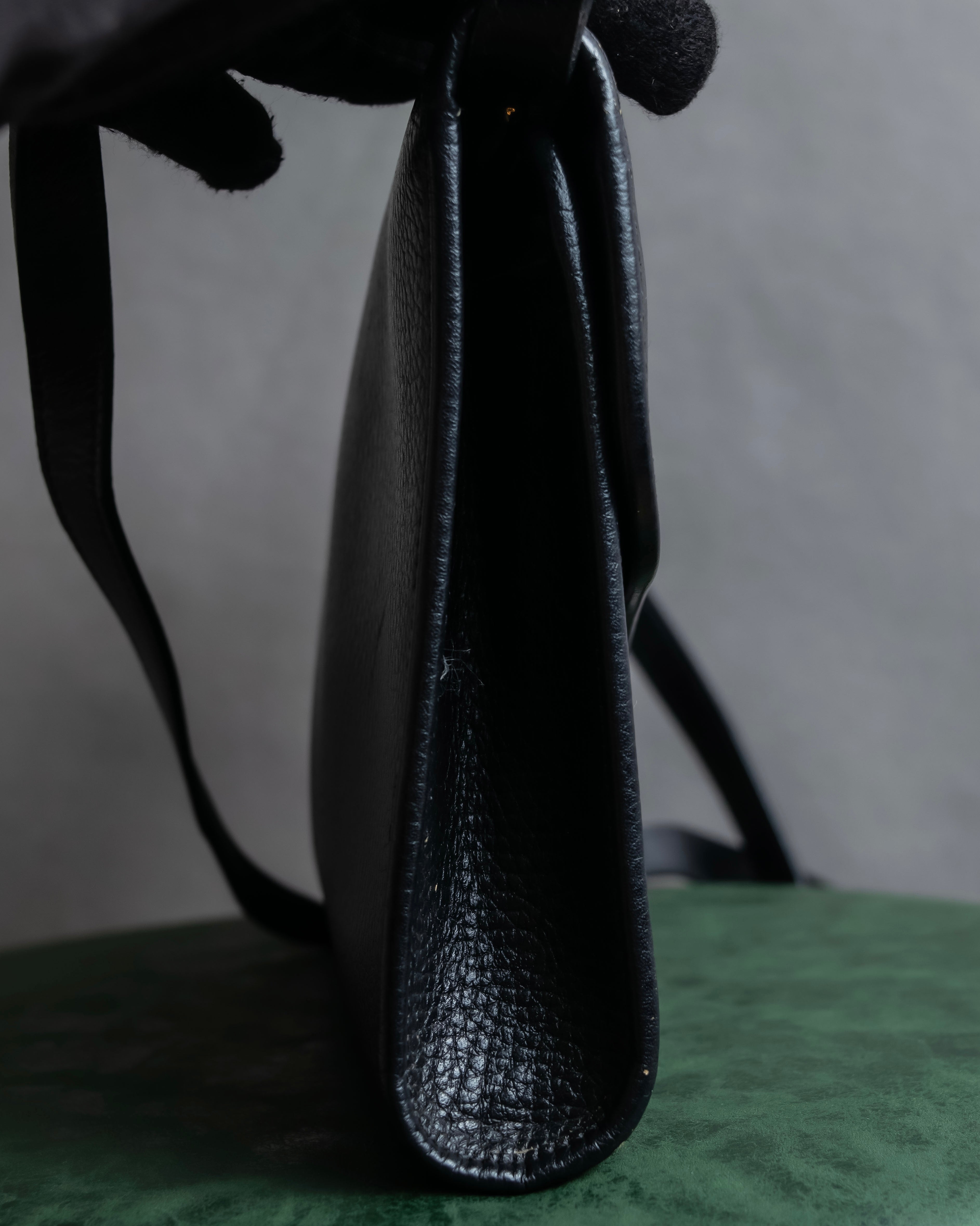 "Christian Dior" Metal parts design leather shoulder bag