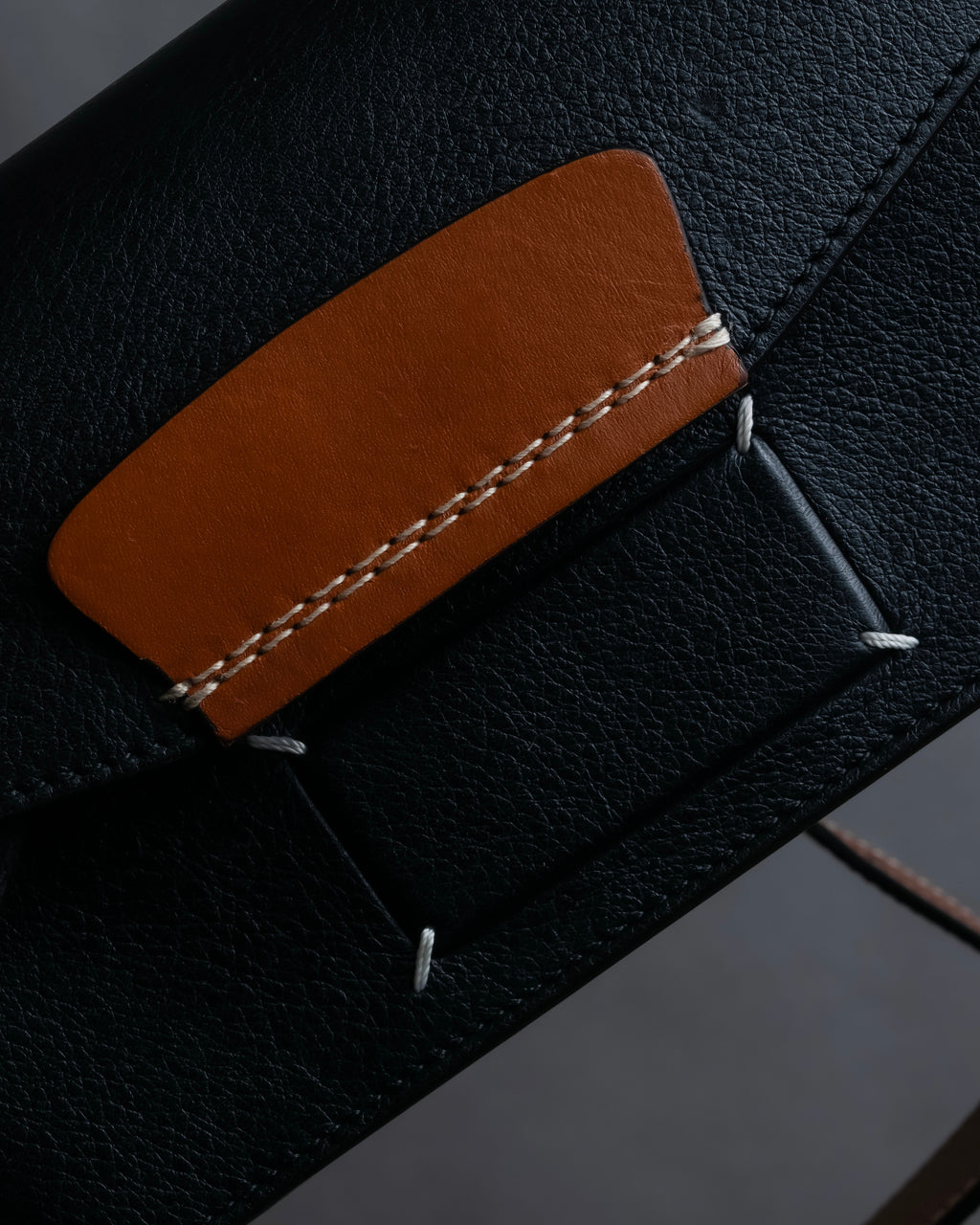 "MAISON MARGIELA" 24SS Memories of camera bag