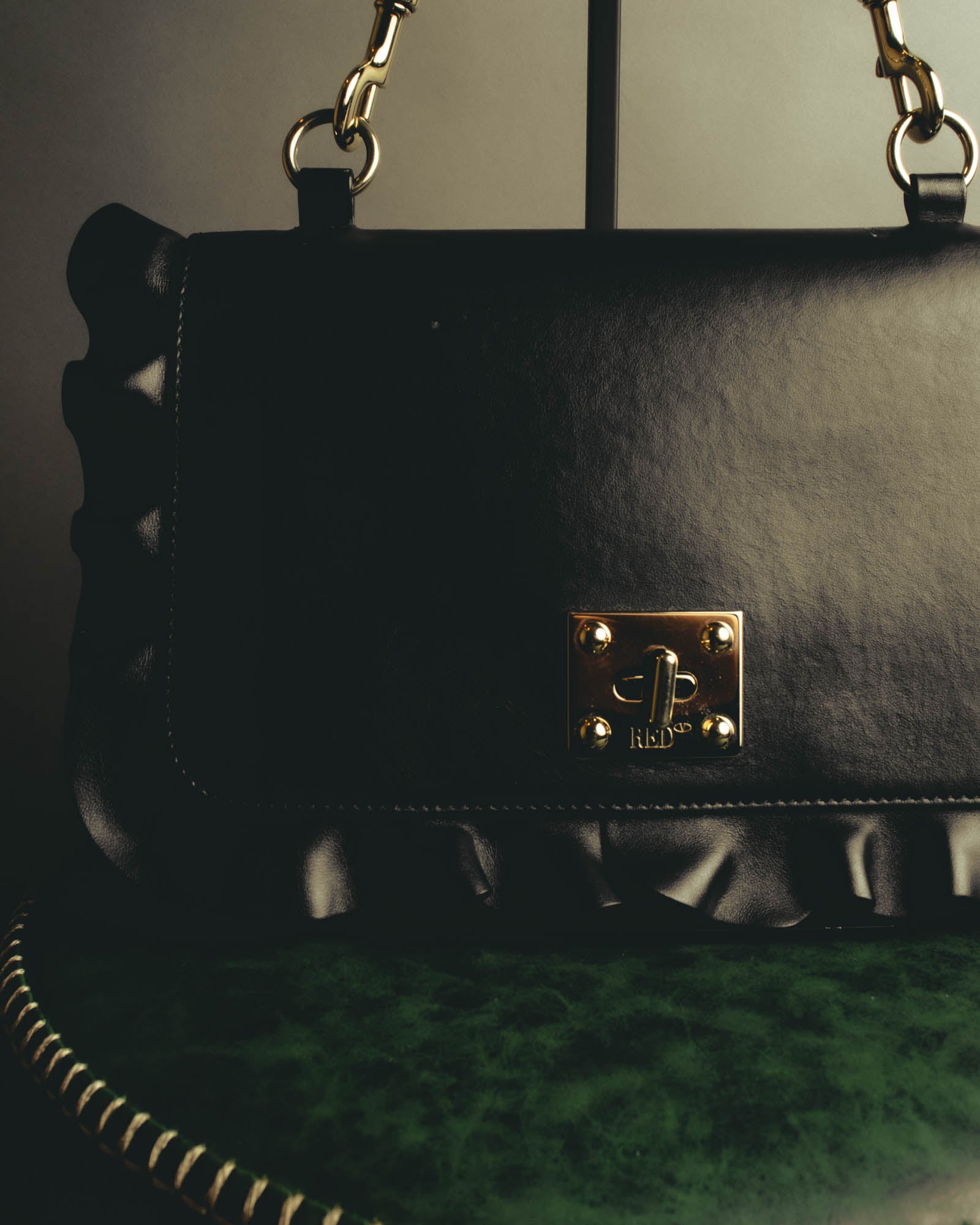 "RED VALENTINO" 2010's Ruffled leather shoulder bag