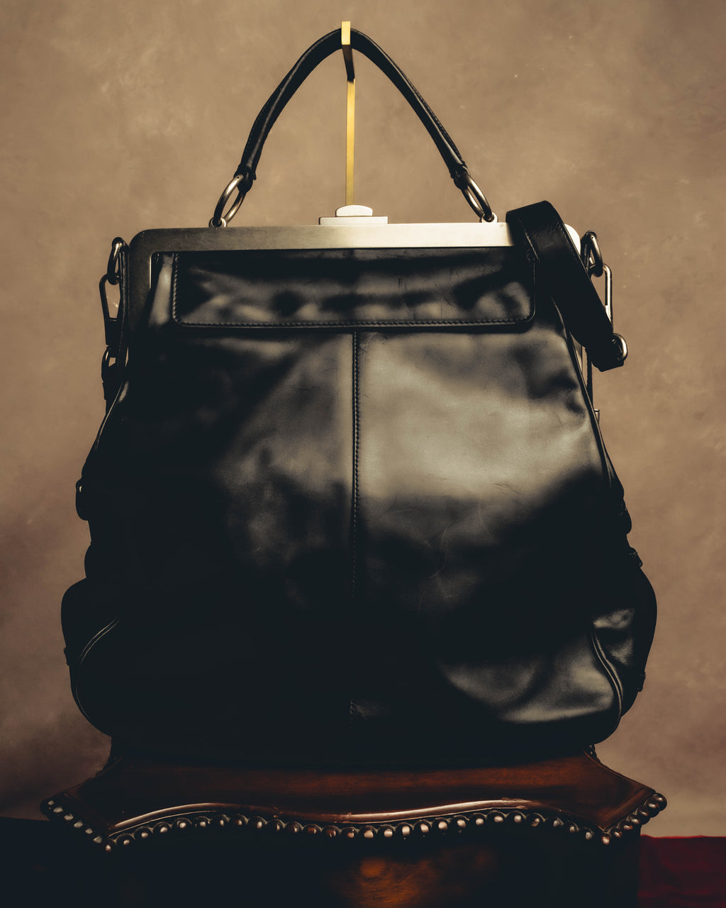 -SPECIAL- "Yves Saint Laurent" 00's Rive gauche black leather frame handbag