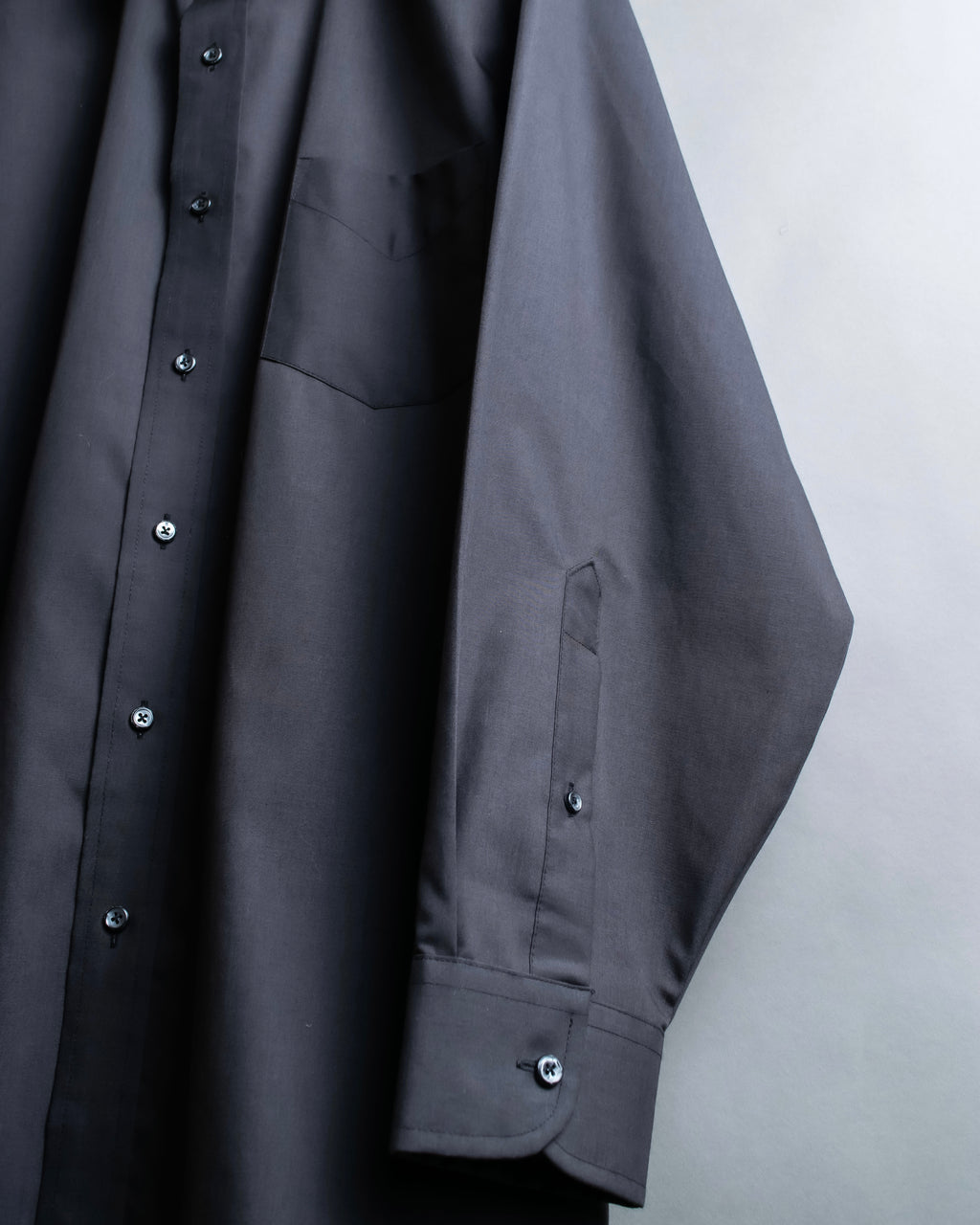 "STAFFORD" Beautiful glossy regular collar shirt