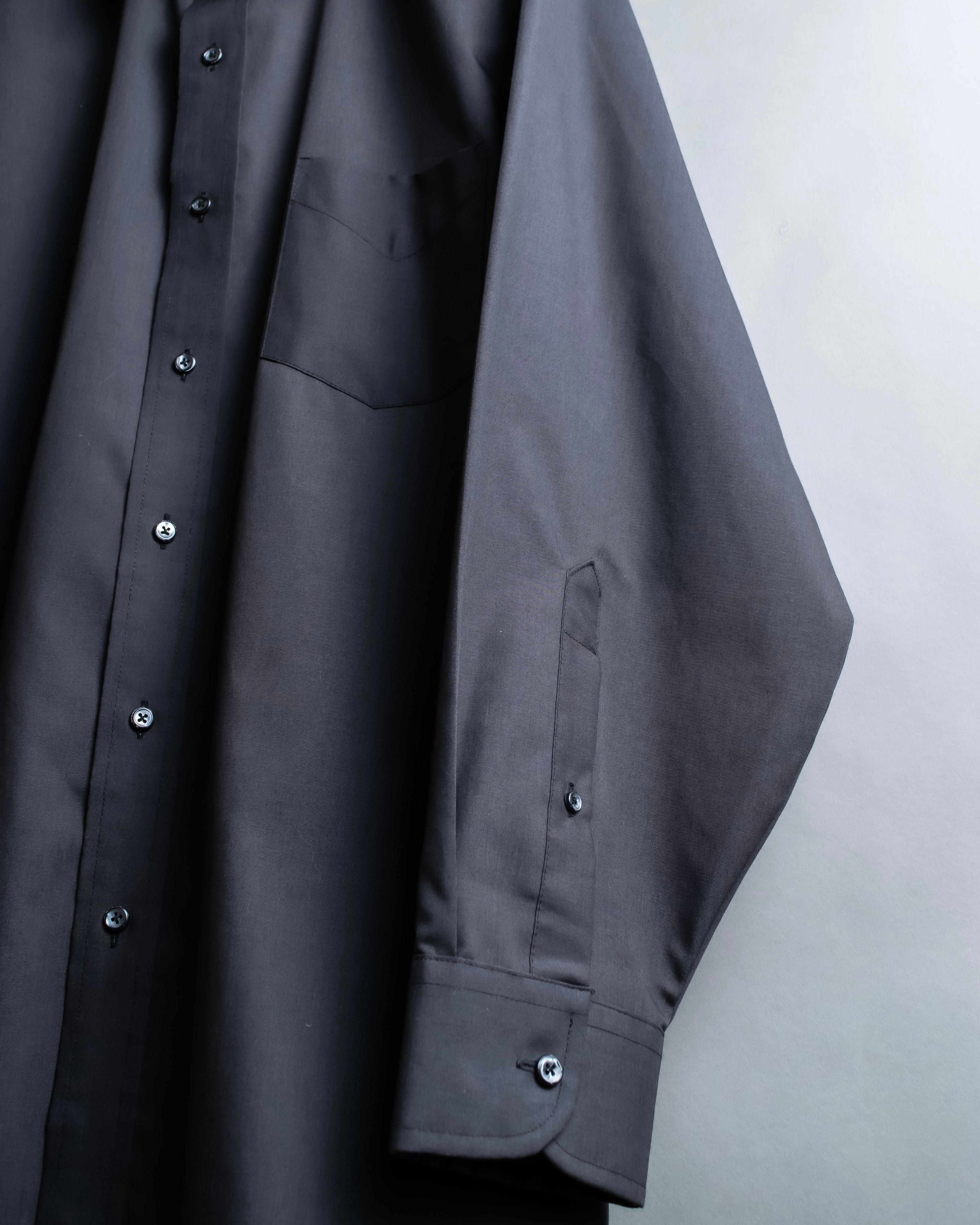 "STAFFORD" Beautiful glossy regular collar shirt