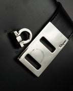 "Salvatore Ferragamo" Gancini motif both sides design leather hand bag