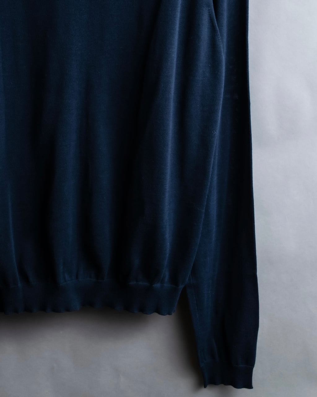 "PRADA" Raglan sleeves cotton navy color knit