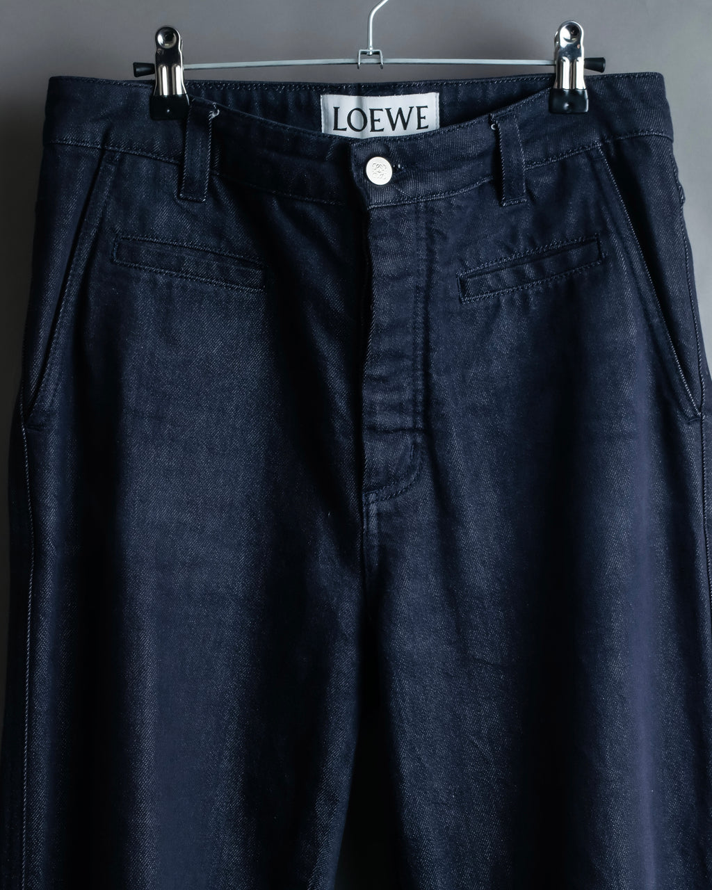 Pantalones vaqueros de pescador anchos y cónicos de LOEWE