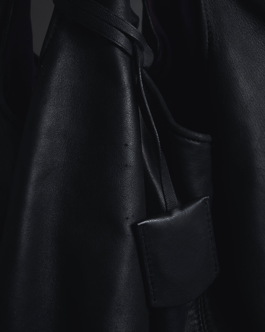 -SPECIAL- “LOEWE” Calle oversized padlock leather bag