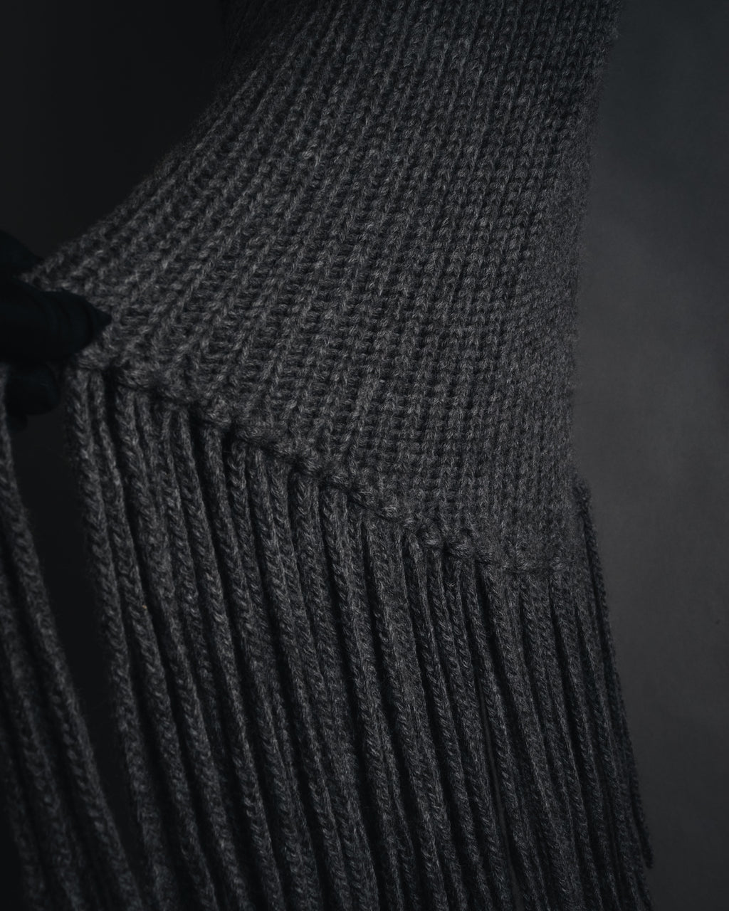 "GUCCI" 2010-11AW ribbed zip-front fringe knit vest