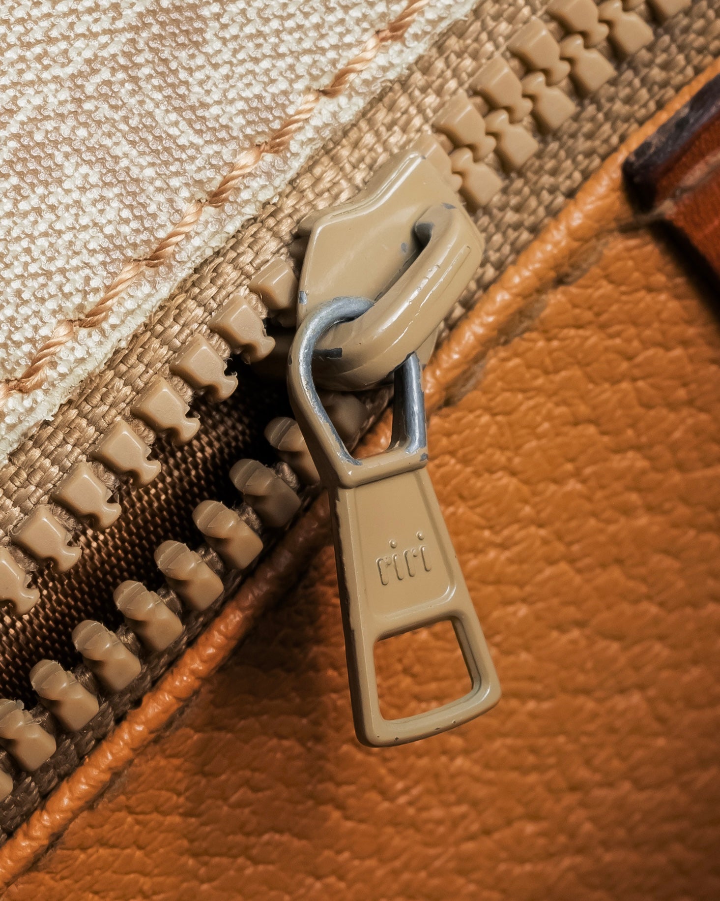 "CELINE Macadam pattern combination shoulder bag