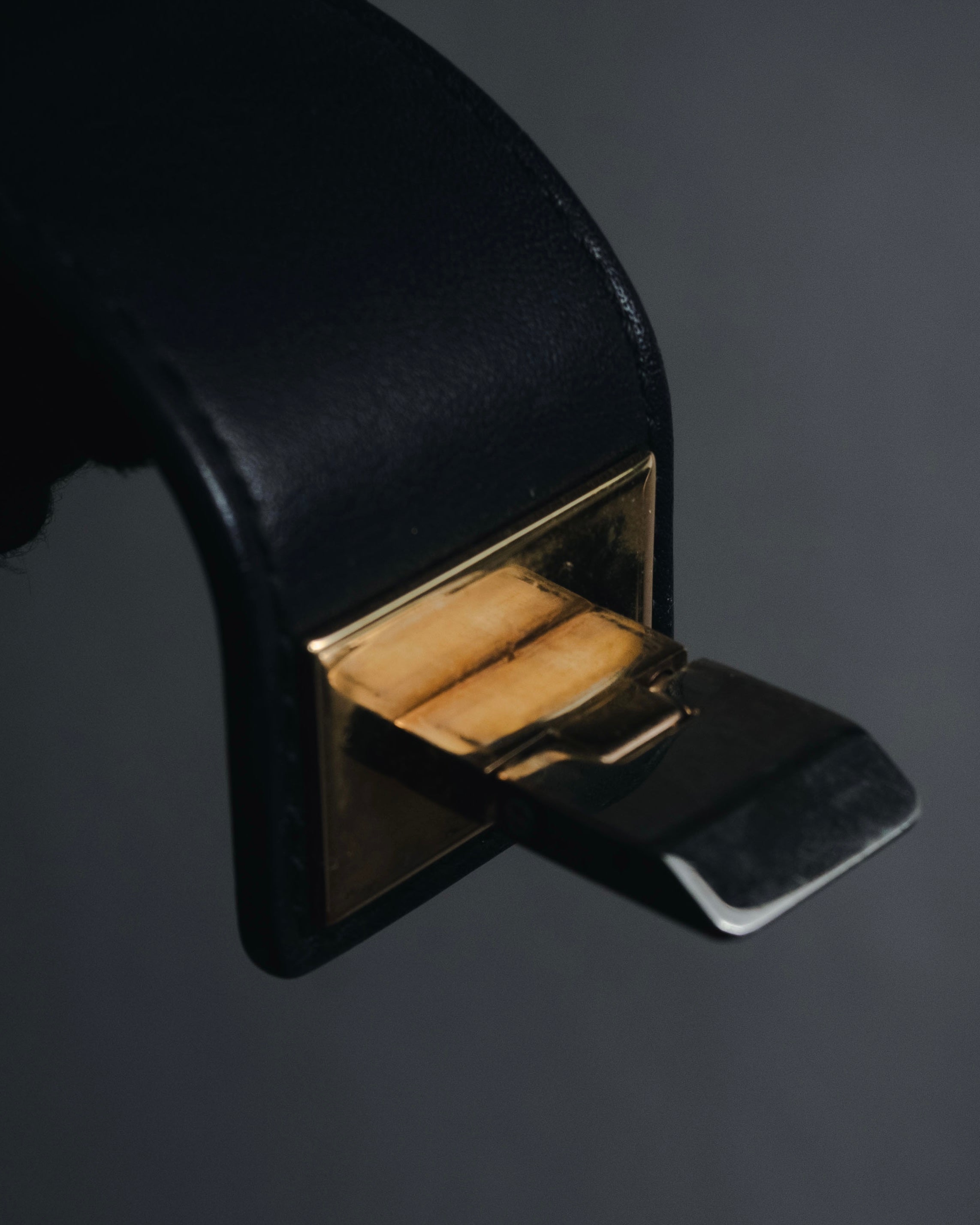 "BALENCIAGA" 2014-2016 Turn-lock leather bracelet