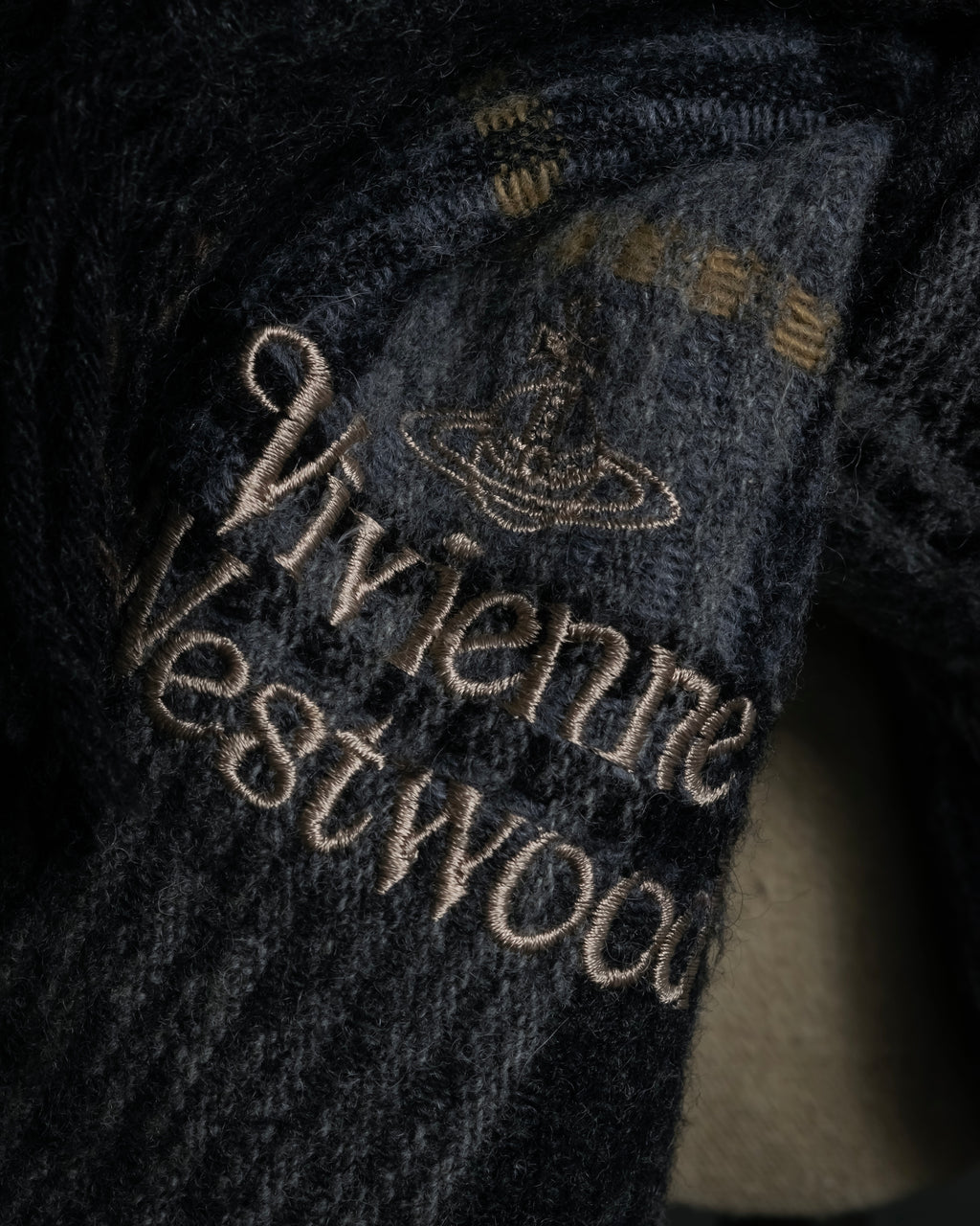 "Vivienne Westwood" Multi-layered check pattern fringe design muffler