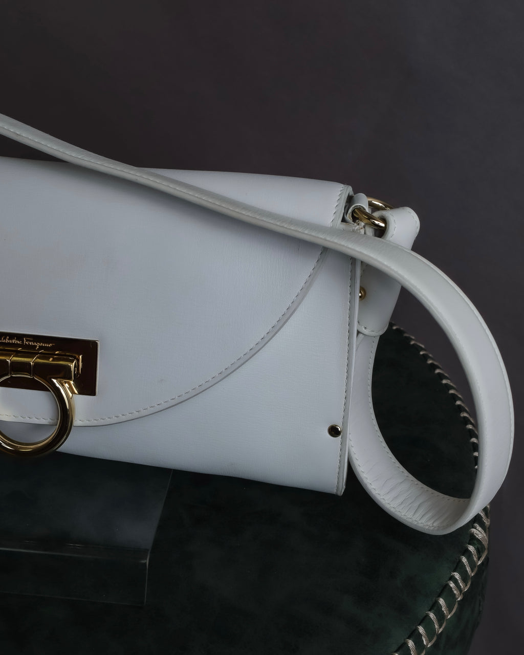 "Salvatore Ferragamo" Gancini motif structured white leather bag