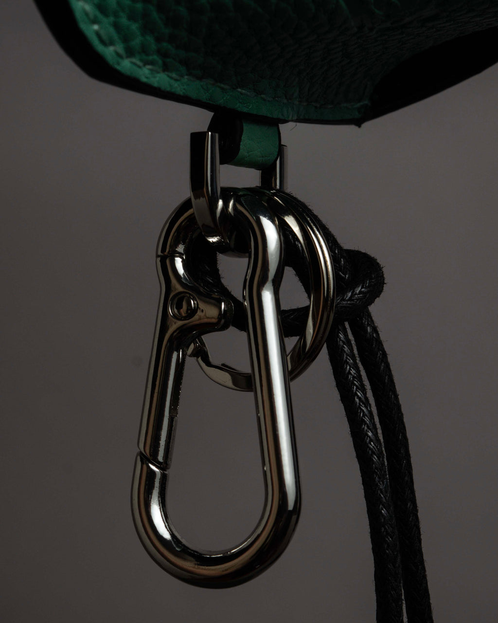 "LOEWE" Thick rim oval frame sunglasses