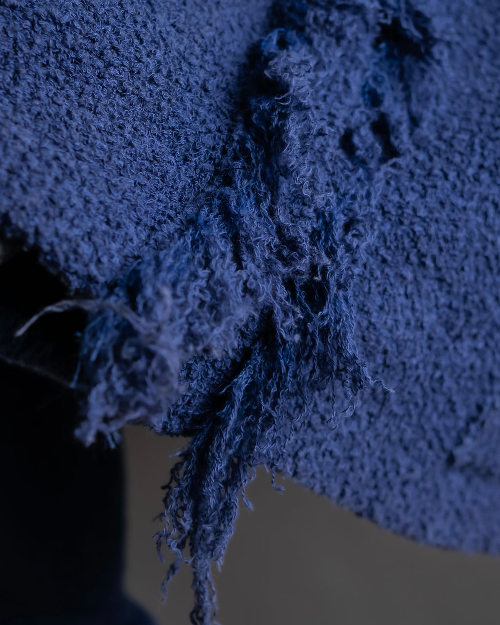 "PRADA" Fringe design box silhouette cardigan