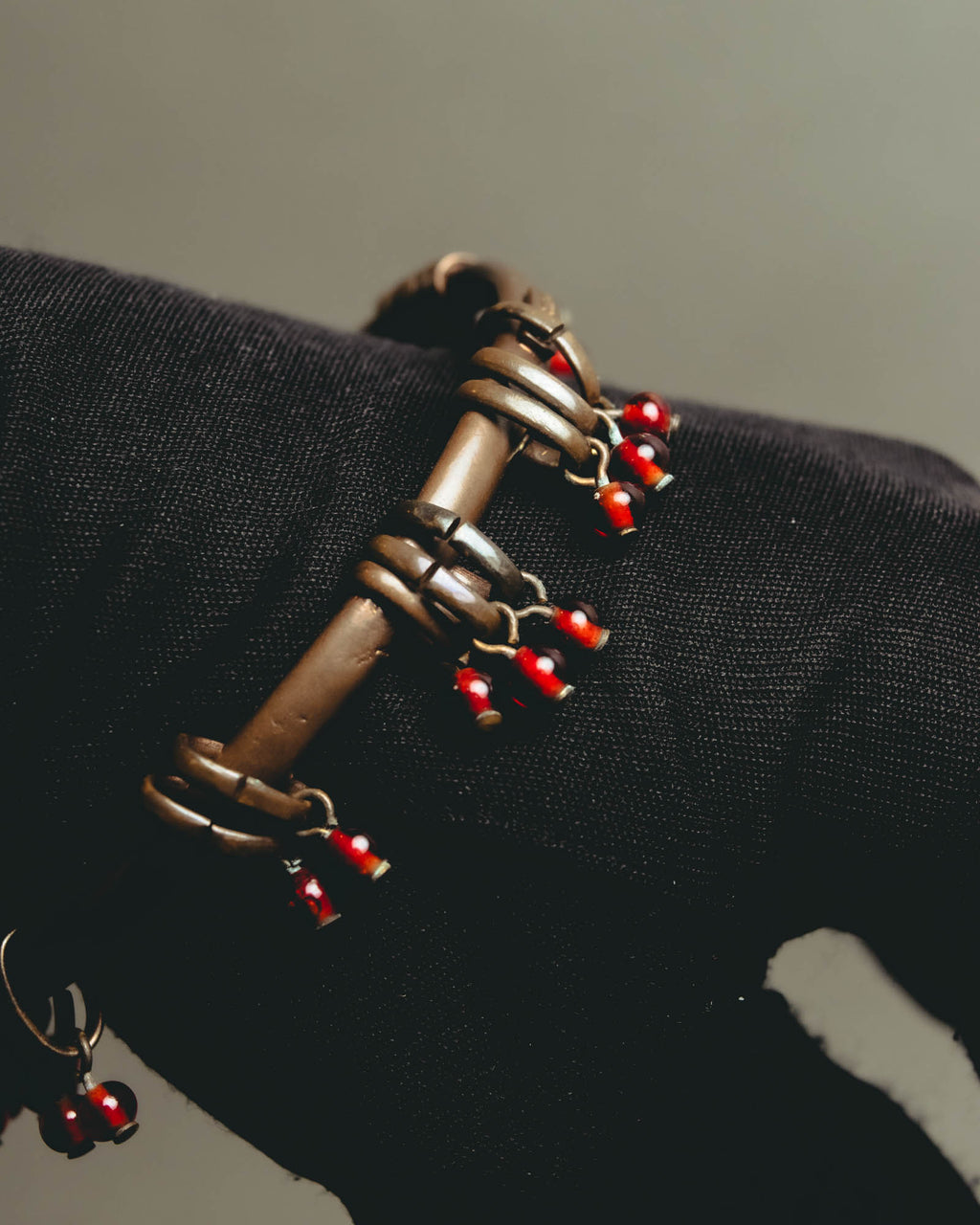 "Jean Paul Gaultier" 90's-00's Sculptural red bead bangle
