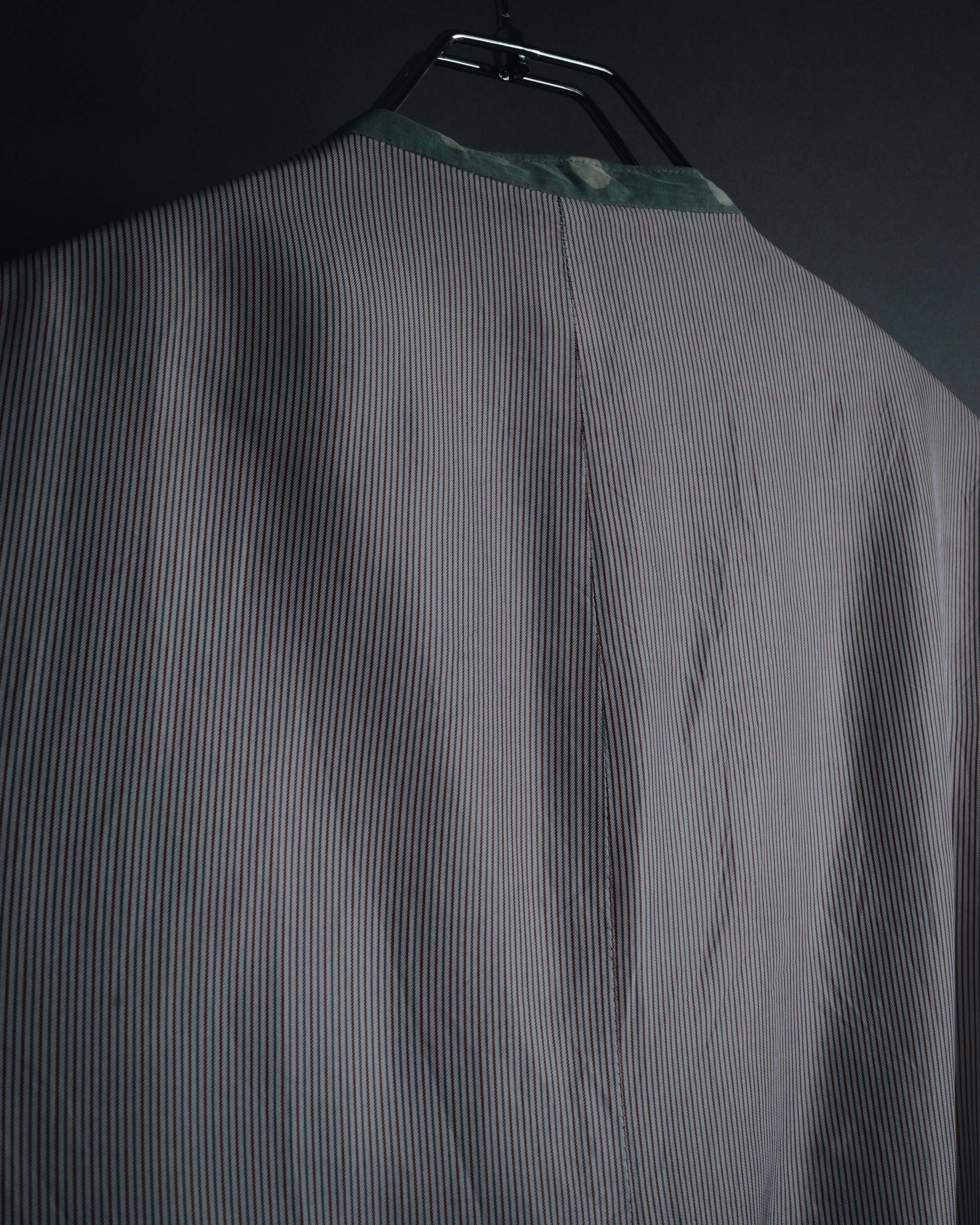 "COMME des GARÇONS HOMME"
Early 90s polka-dot rayon tailored vest