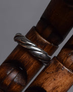 "GEORG JENSEN" Delicate bead top oversized silver ring