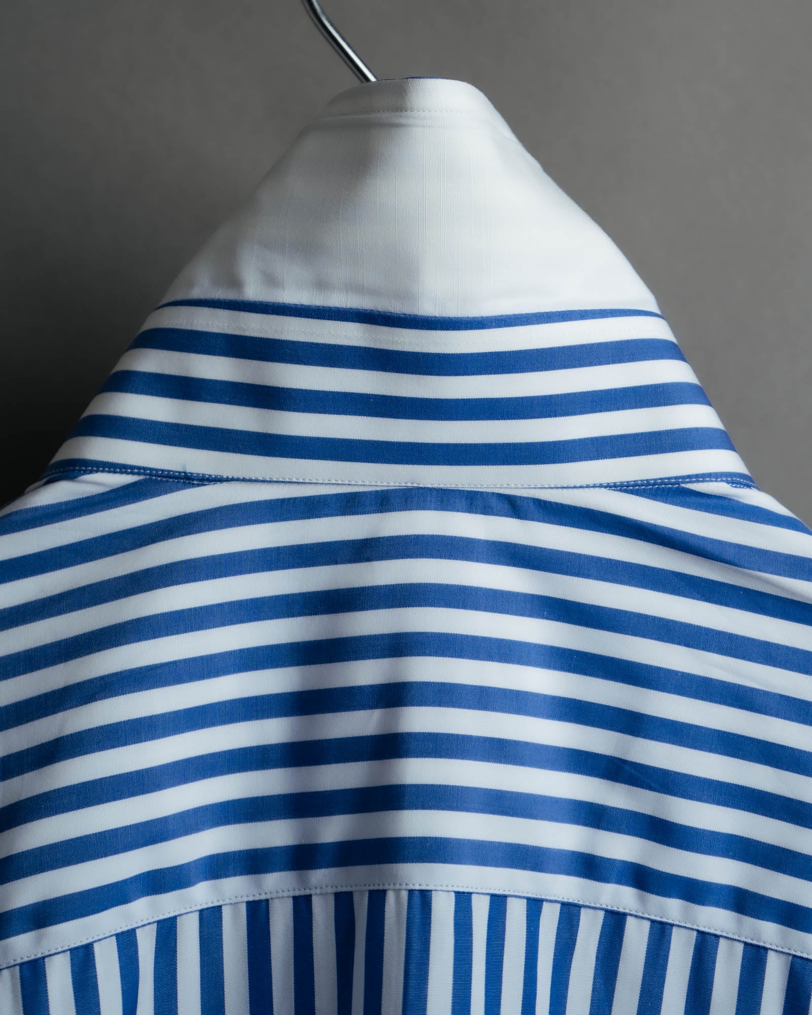-MOOD MILLÉSIMES- 90’s-00’s vivid blue stripe wide-spread collar shirt
