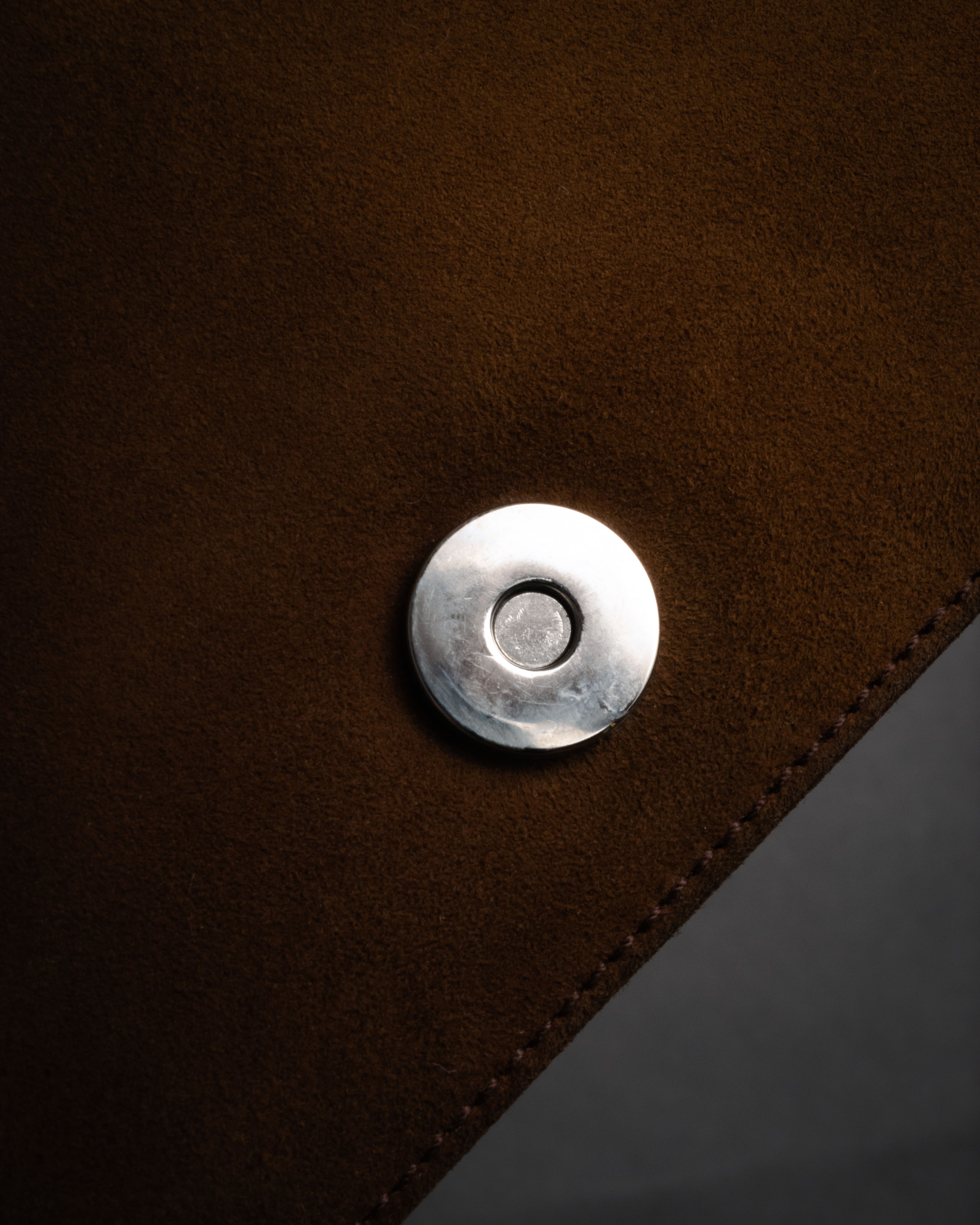 “Salvatore Ferragamo” 90’s-00’s Gancini suede shoulder bag