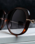 "LOEWE" Butterfly frame silver temple sunglasses
