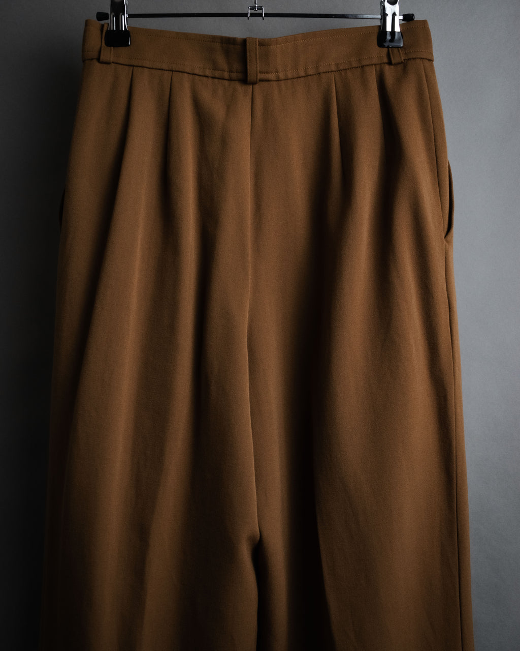 “YVES SAINT LAURENT” 90’s-00’s Two tuck wide trousers