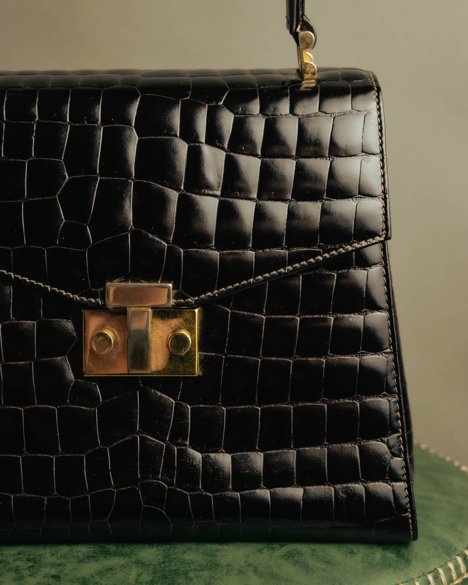 -SPECIAL- "TIFFANY & CO." 70's-80's Shiny crocodile top handle bag