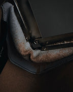 "tricot COMME des GARÇONS" Structured kiss-lock leather shoulder bag