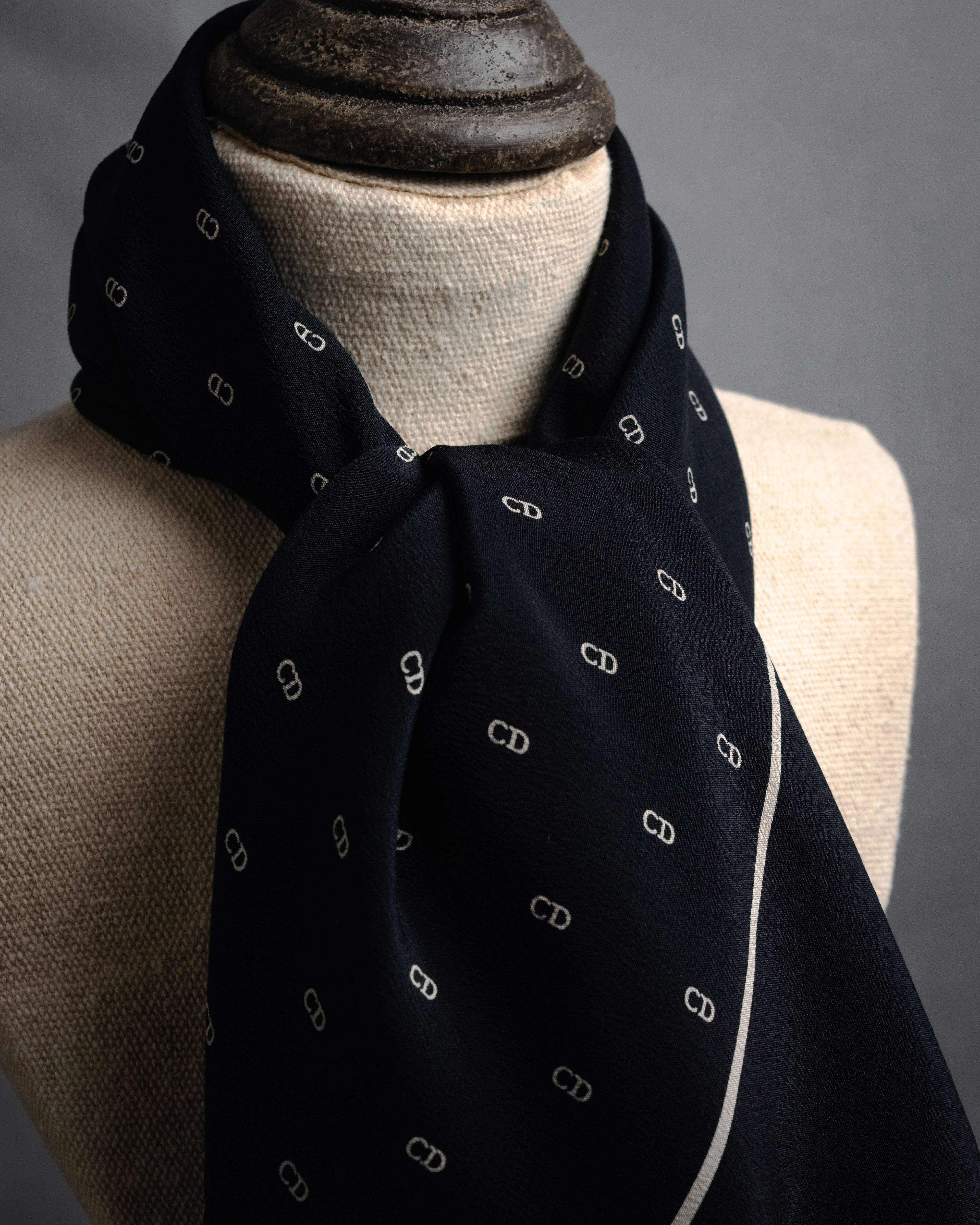 “Christian Dior” 90’s CD monogram silk scarf