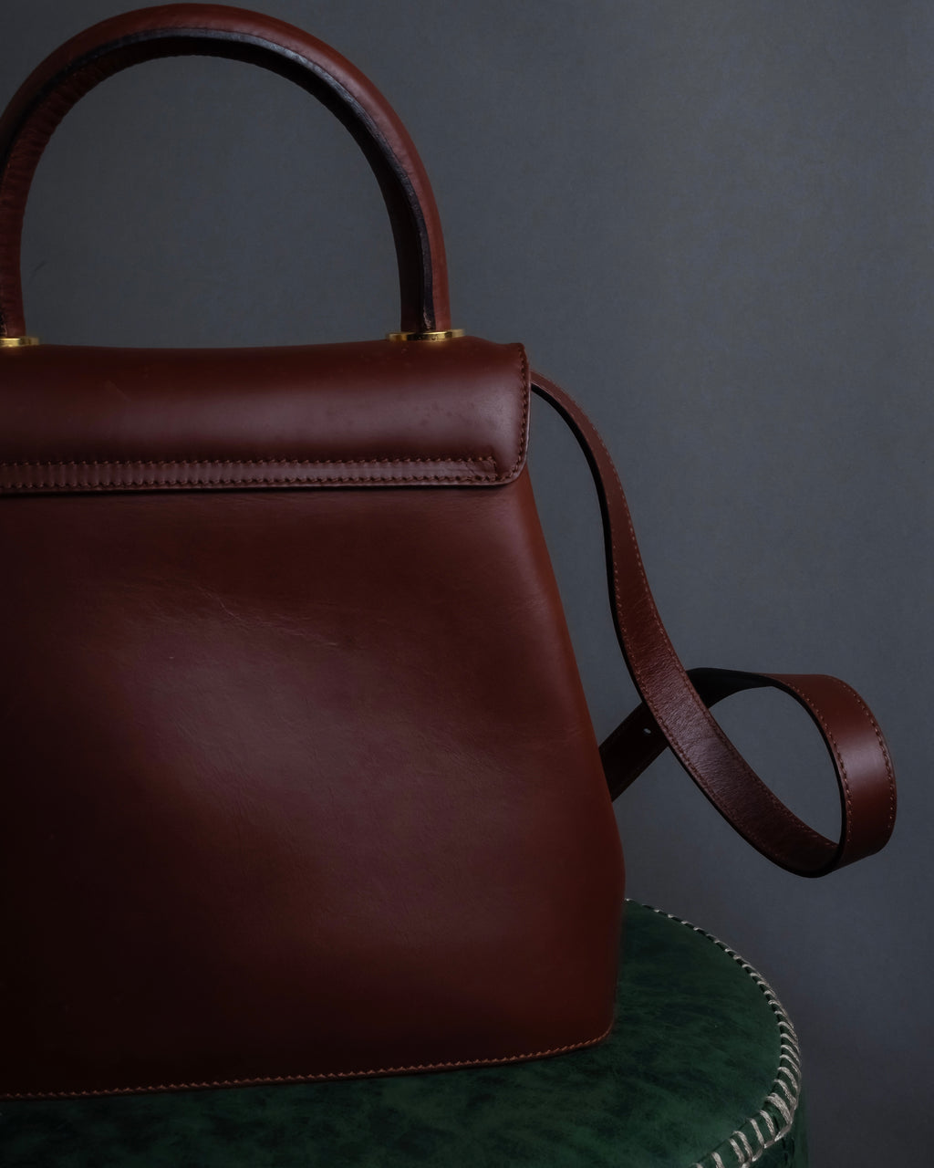 "Salvatore Ferragamo" Coin motif metal design leather hand bag