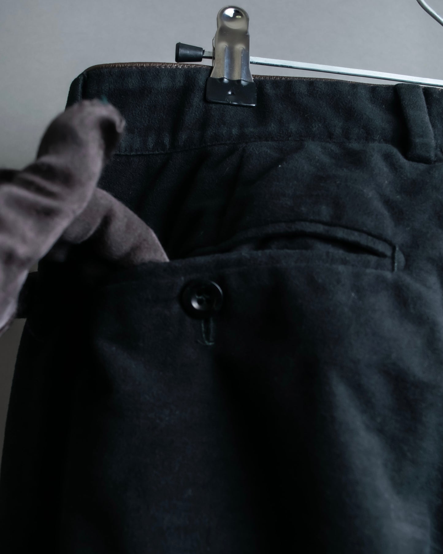 "HERMES" Leather trimmed design tapered pants