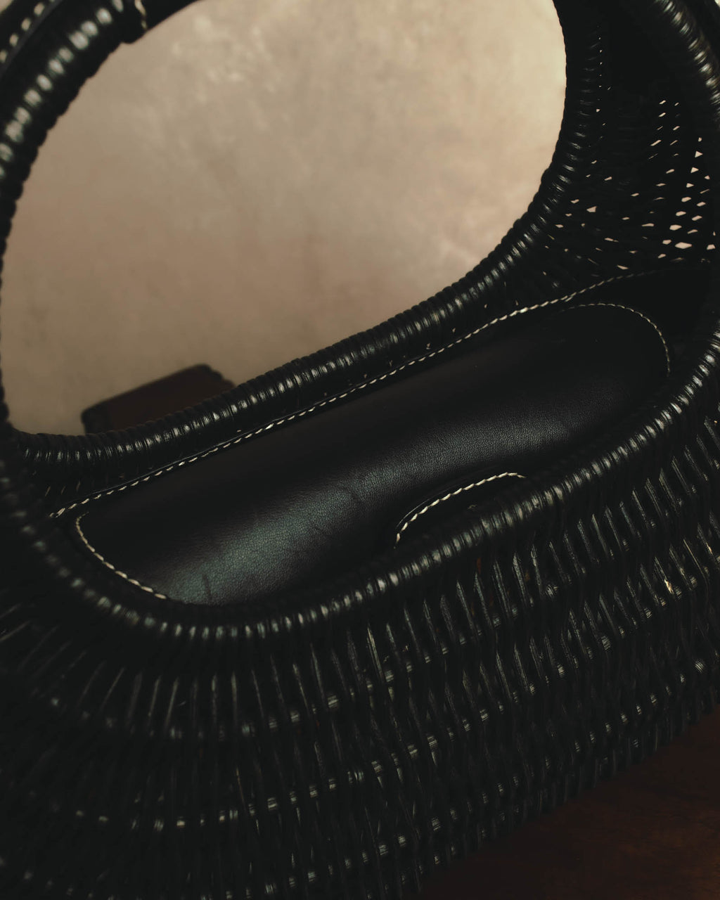 -SPECIAL- “Salvatore Ferragamo” 90’s-00’s Woven leather half moon handle bag