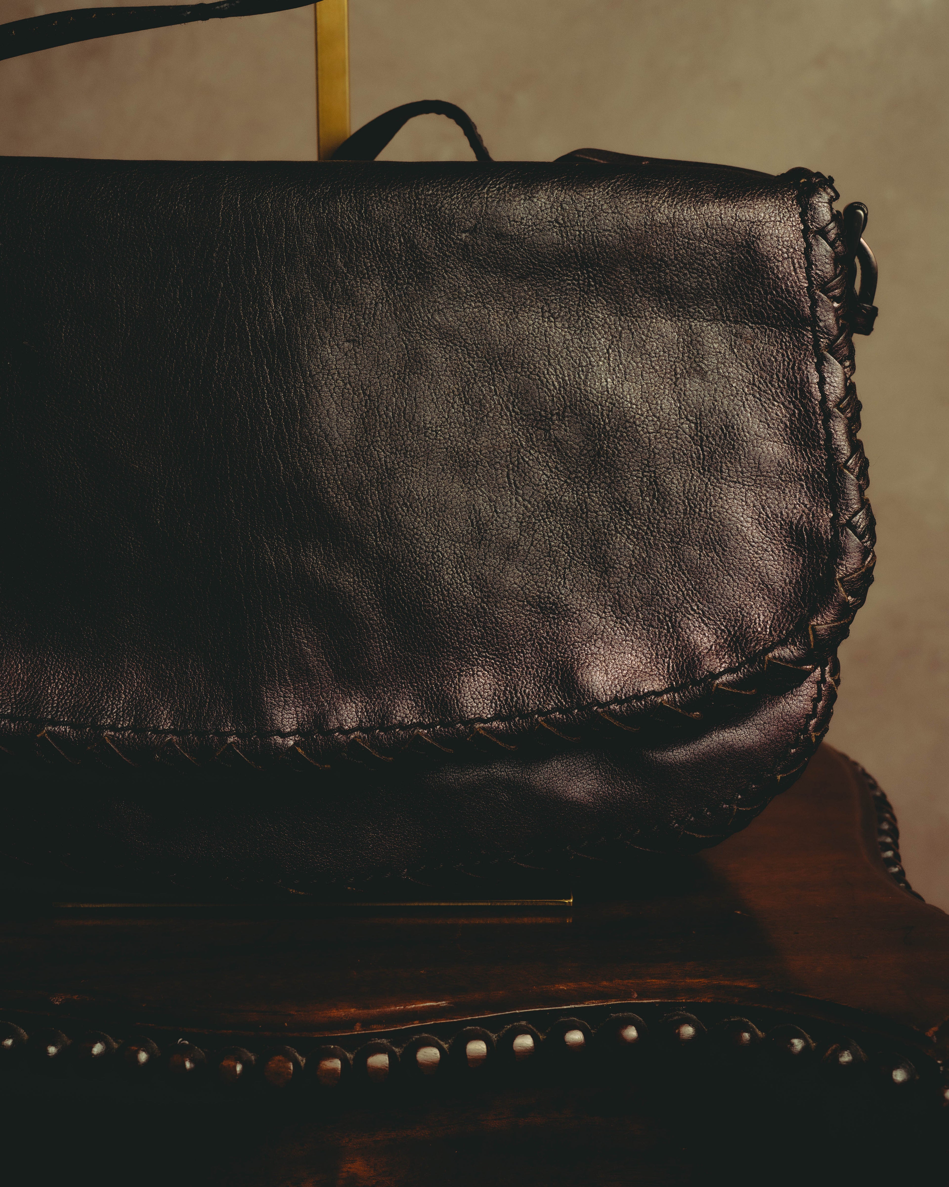 “BOTTEGA VENETA” 10’s Iridescent calfskin intrecciato trim crossbody bag