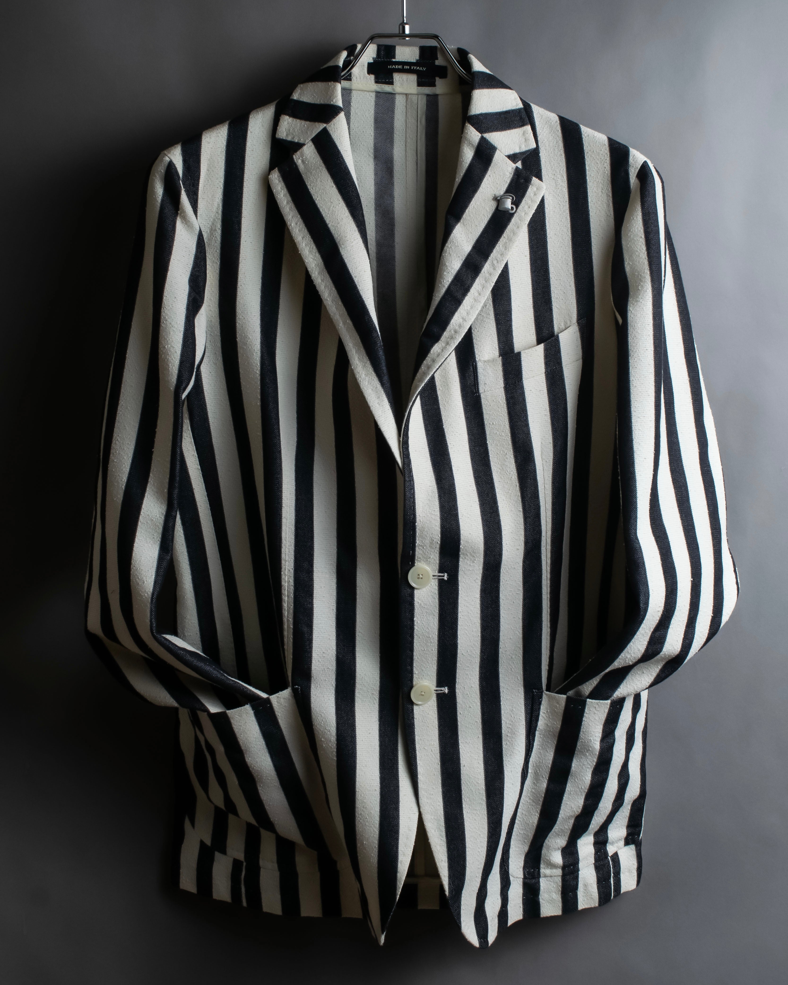 "TAGLIATORE" Monotone striped tailored jacket