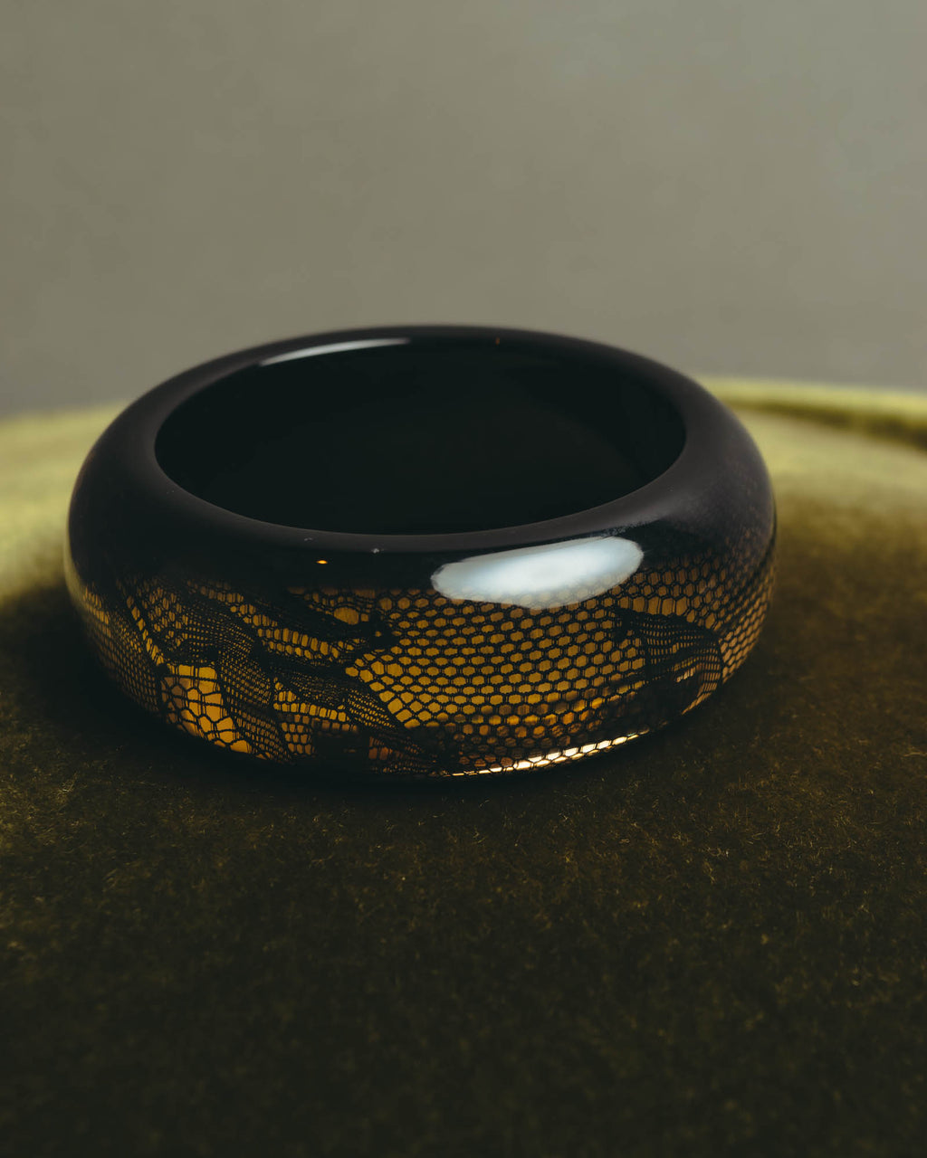 “Dior” 2002-2010 Lace embedded lucite bangle