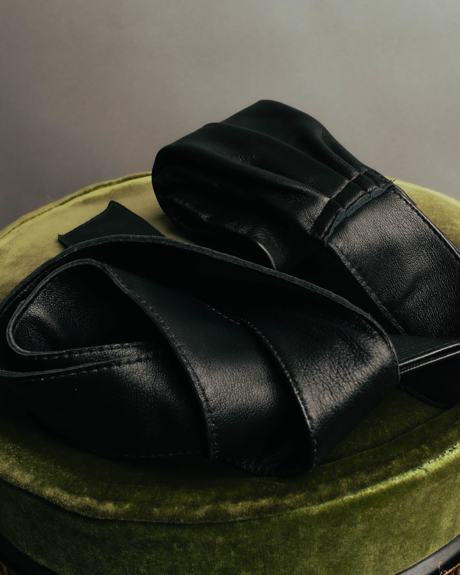 "HOXTON BOUTIQUE" 00's-10's Pebbled leather scarf belt