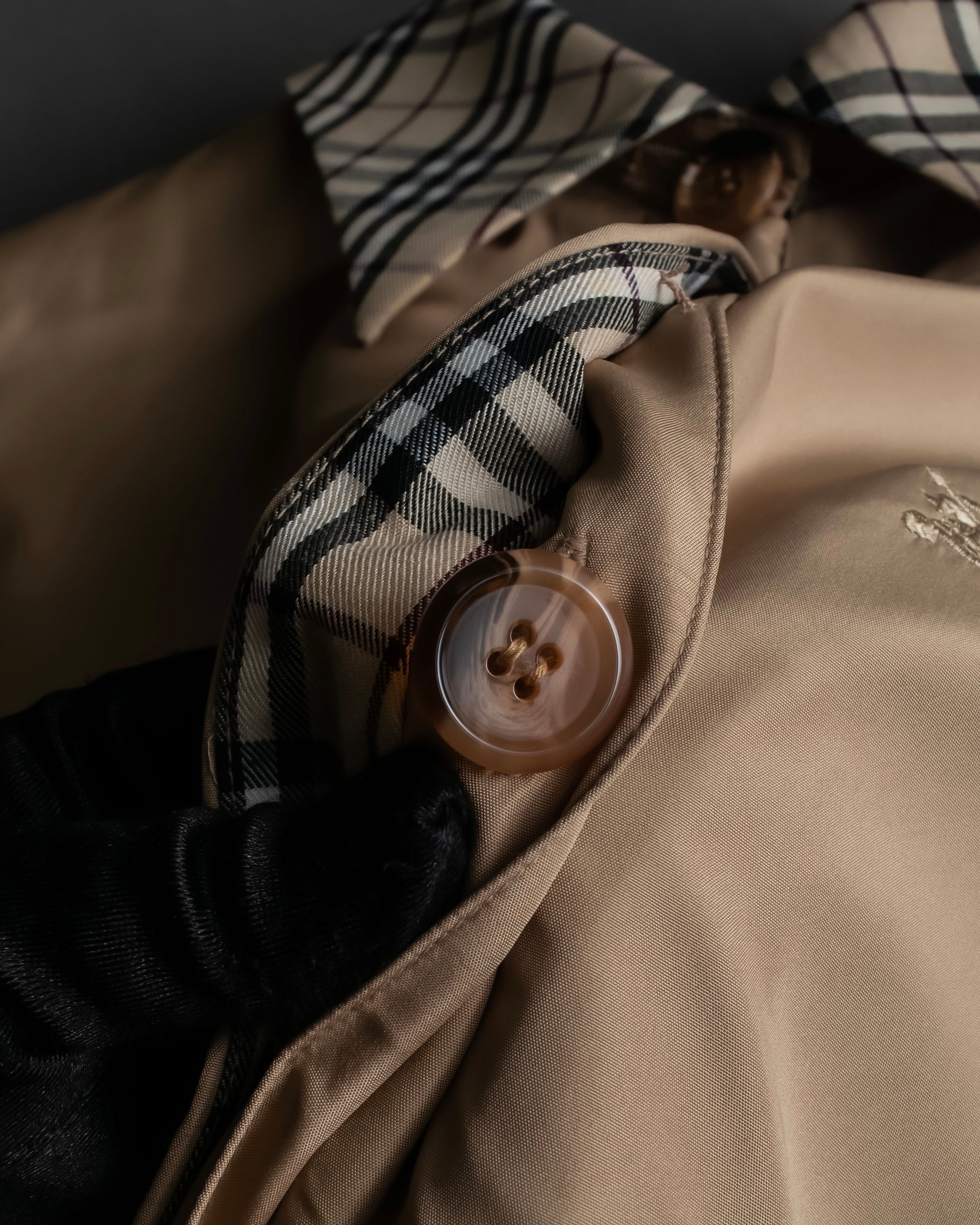 "BURBERRYS" Check reverse design short blouson