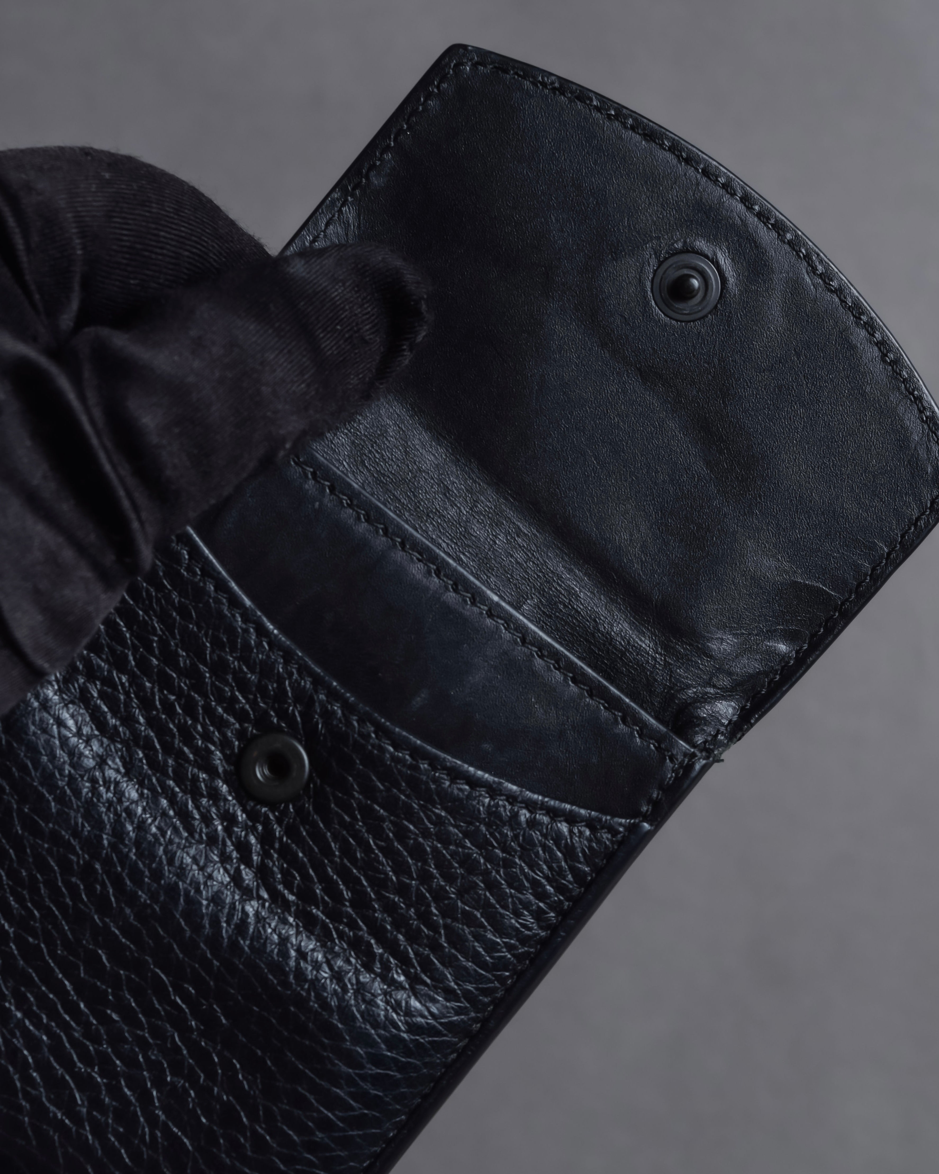 "MAISON MARGIELA" Grain texture leather snap wallet