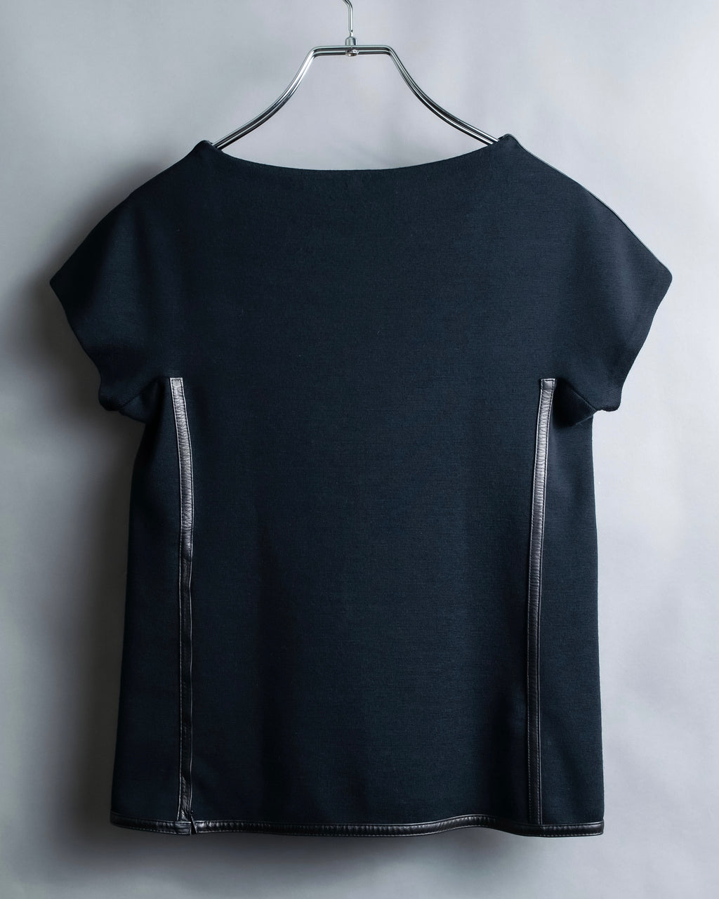 "GUCCI" Leather piping design box sleeve T-shirt