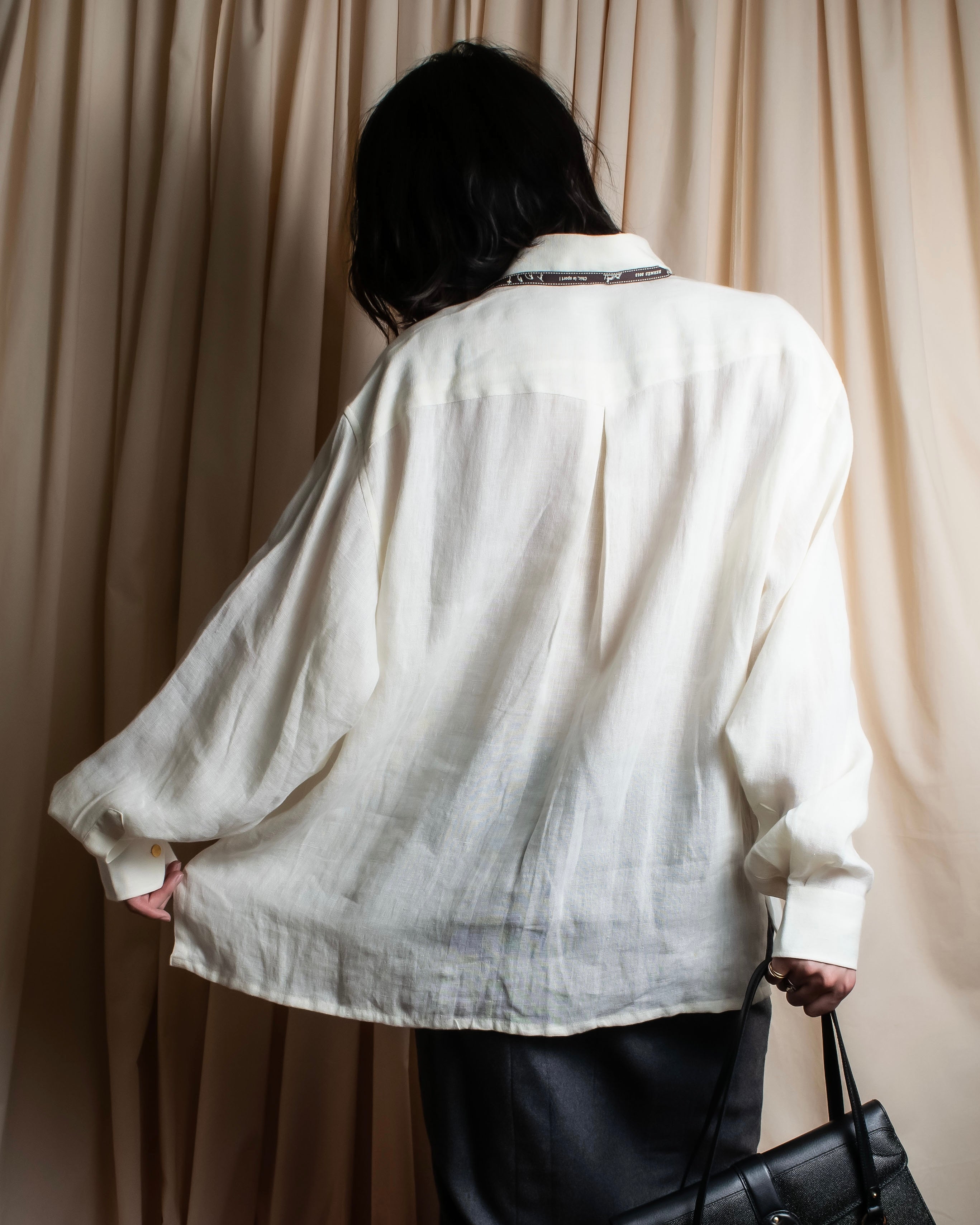 "HERMES" Detachable collar linen shirt