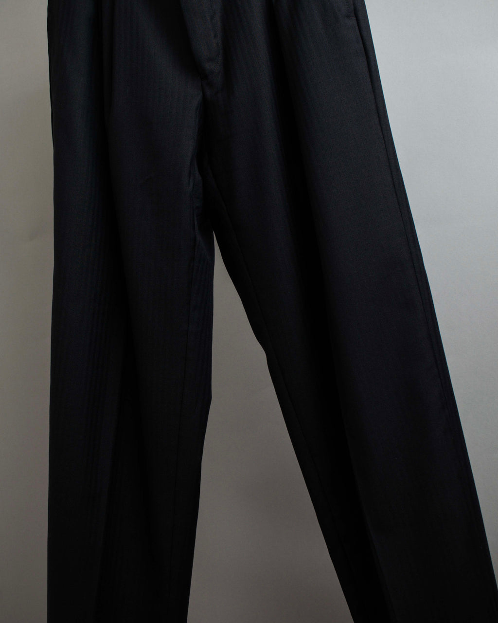 "YVES SAINT LAURENT" Classical tailoring shadow stripe pattern set up